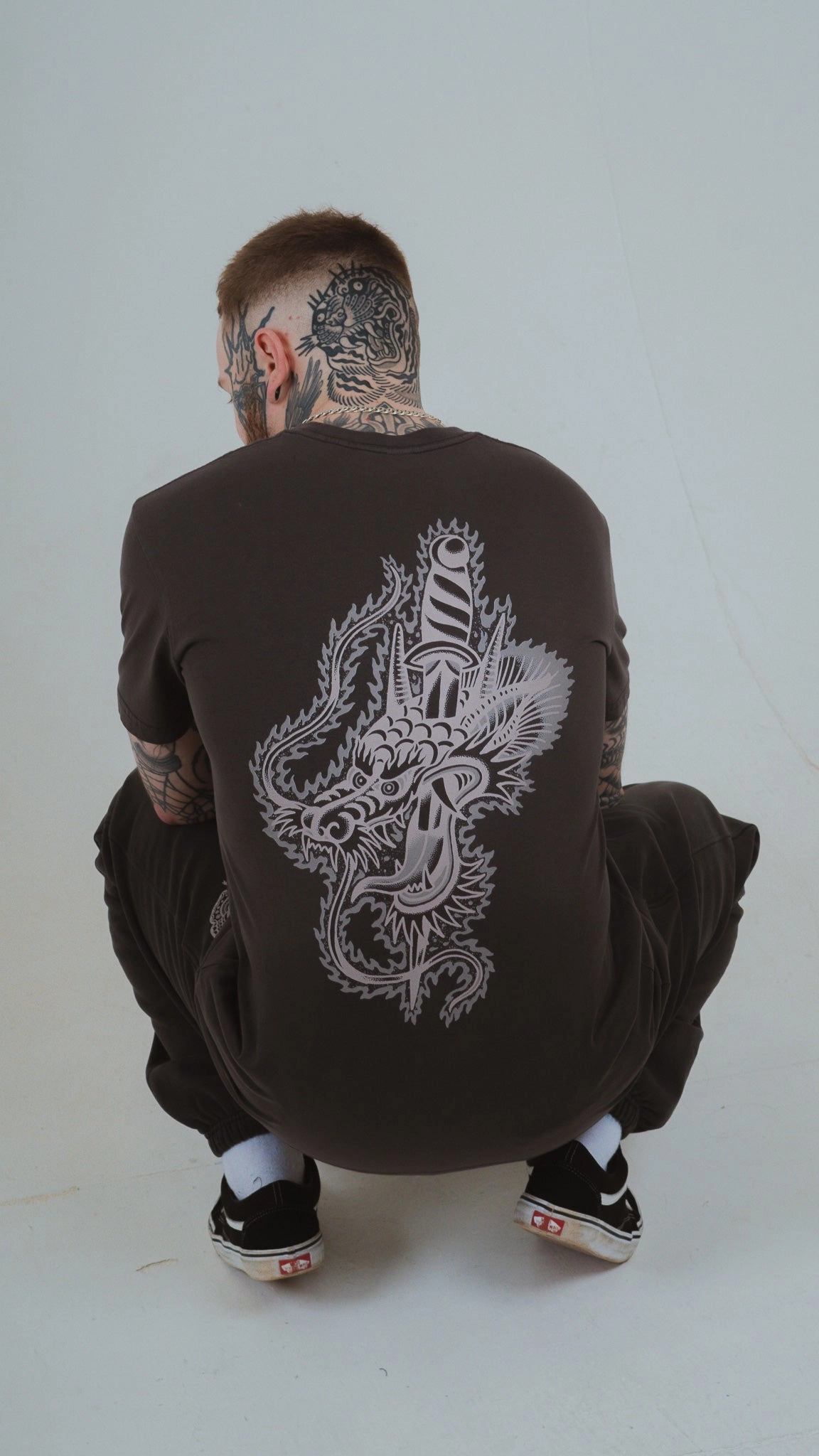 Dragon Faded Tee Ergonomic Shoulder Cut QuickDryConstruction
