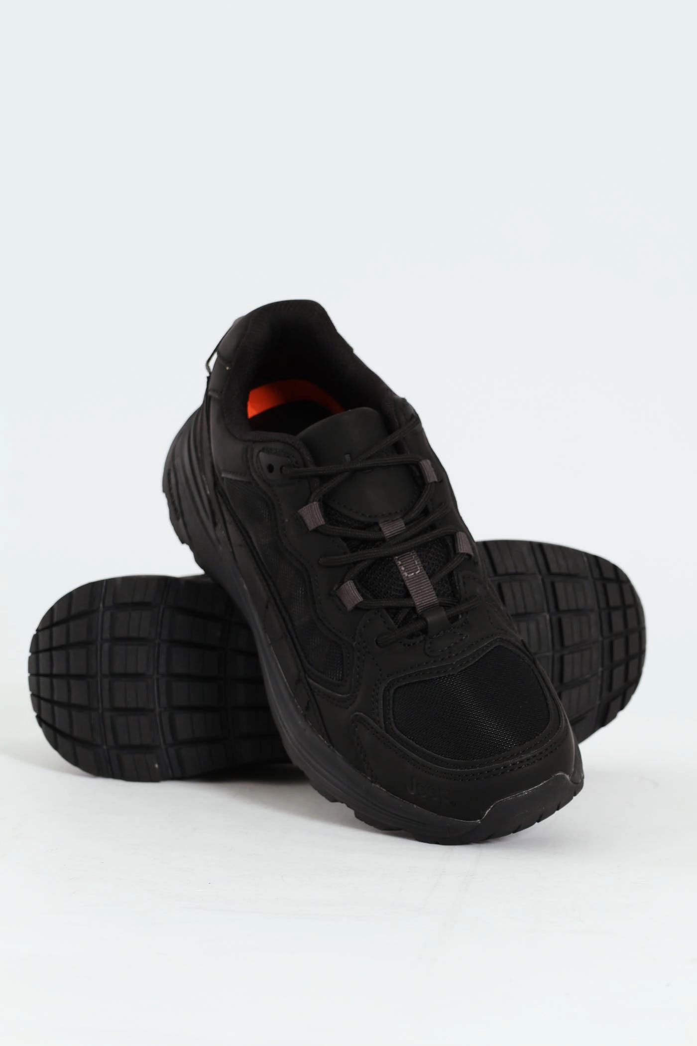 Wrangler Trail Shoe - Black Performance Style