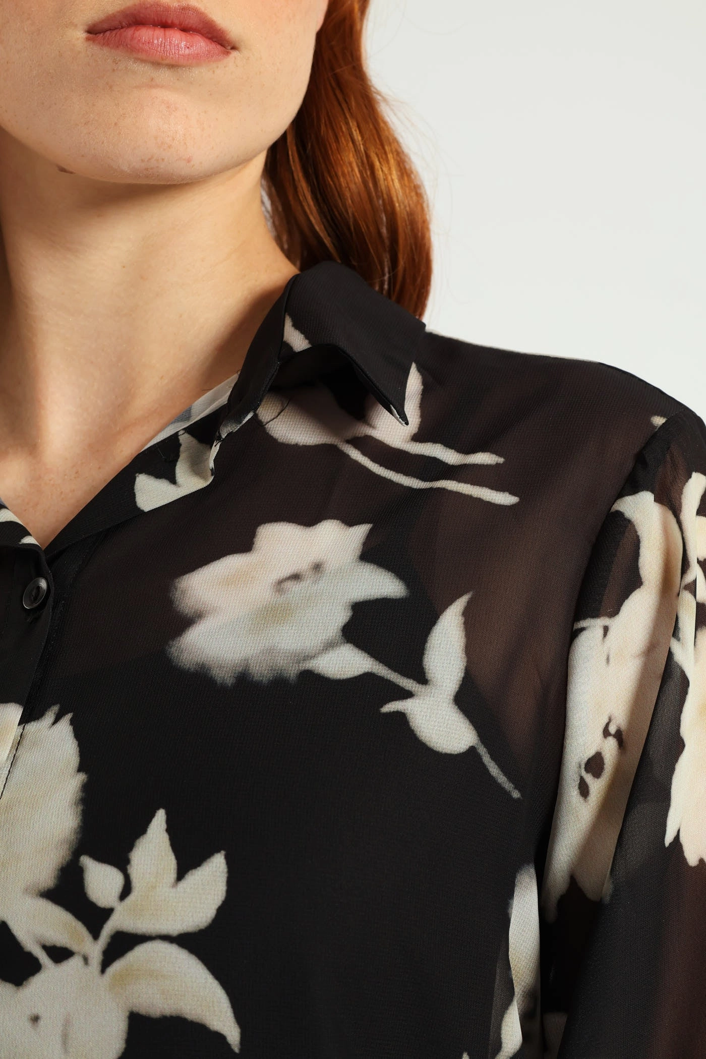 StretchableKnit LightReflective Monochrome Bold Floral Chiffon Shirt - Black