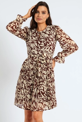 Monomchrome Pleated Keyhole Tea Dress - Bitter Chocolate Stylish Cut Stylish Silhouette