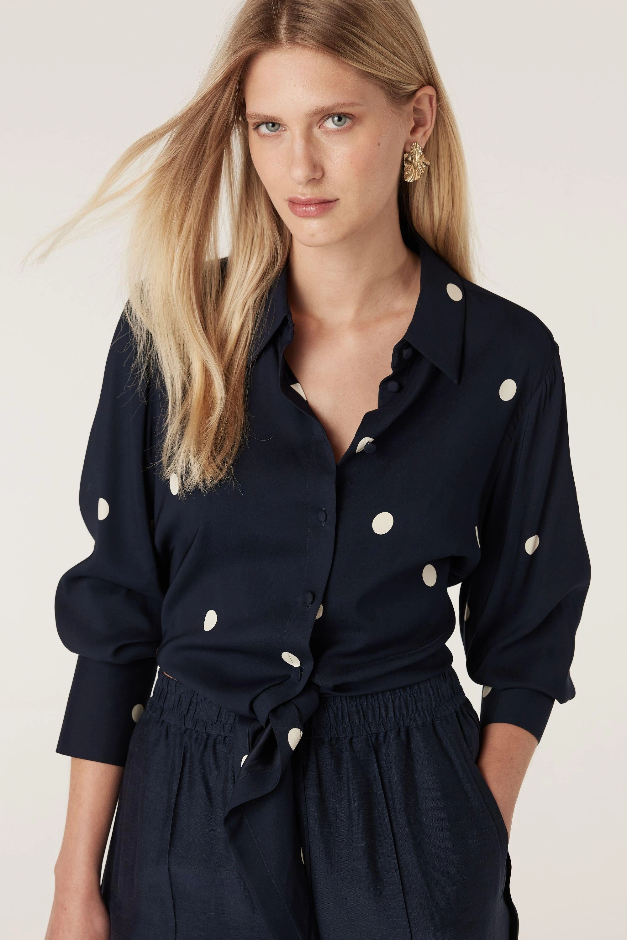 MUSE BLOUSE - CSS25309 Moisture Wicking Material Hooded styles