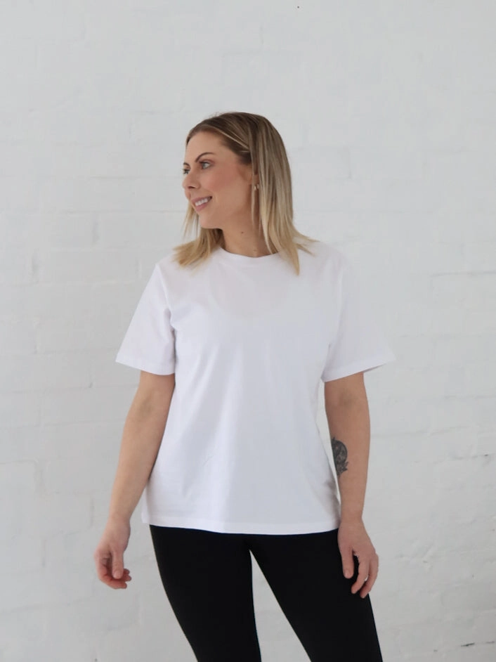 Nellie Tee - White WrinkleResistantTextile