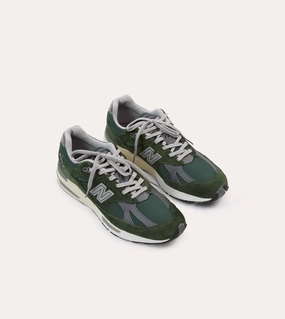New Balance Kombu Green Made in UK 991v2 Trainers firm - midsole - feature shoes