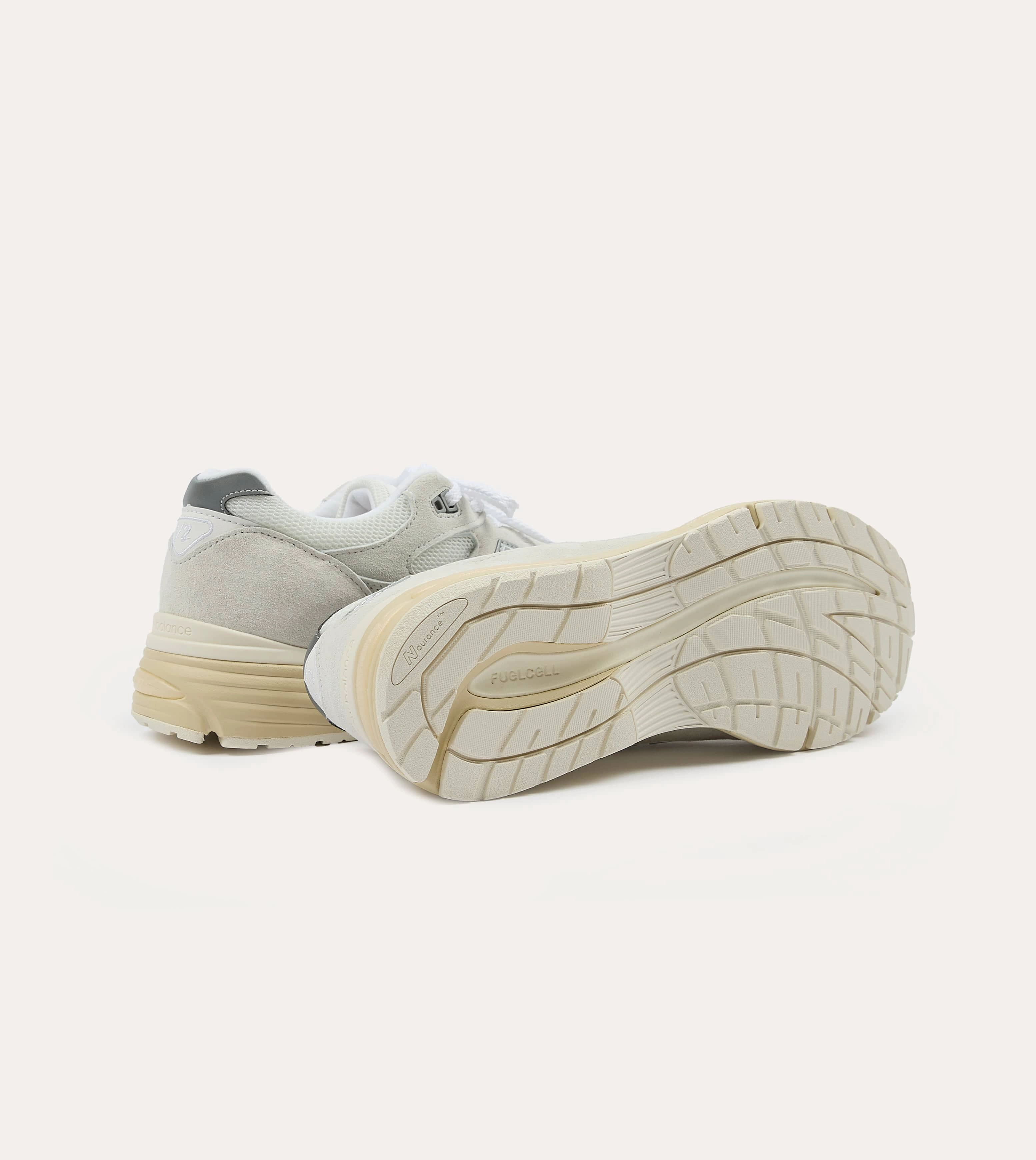 Enhanced Toe Protection New Balance Neutral 'Elevated Essentials' Made in UK 991v2 Trainers