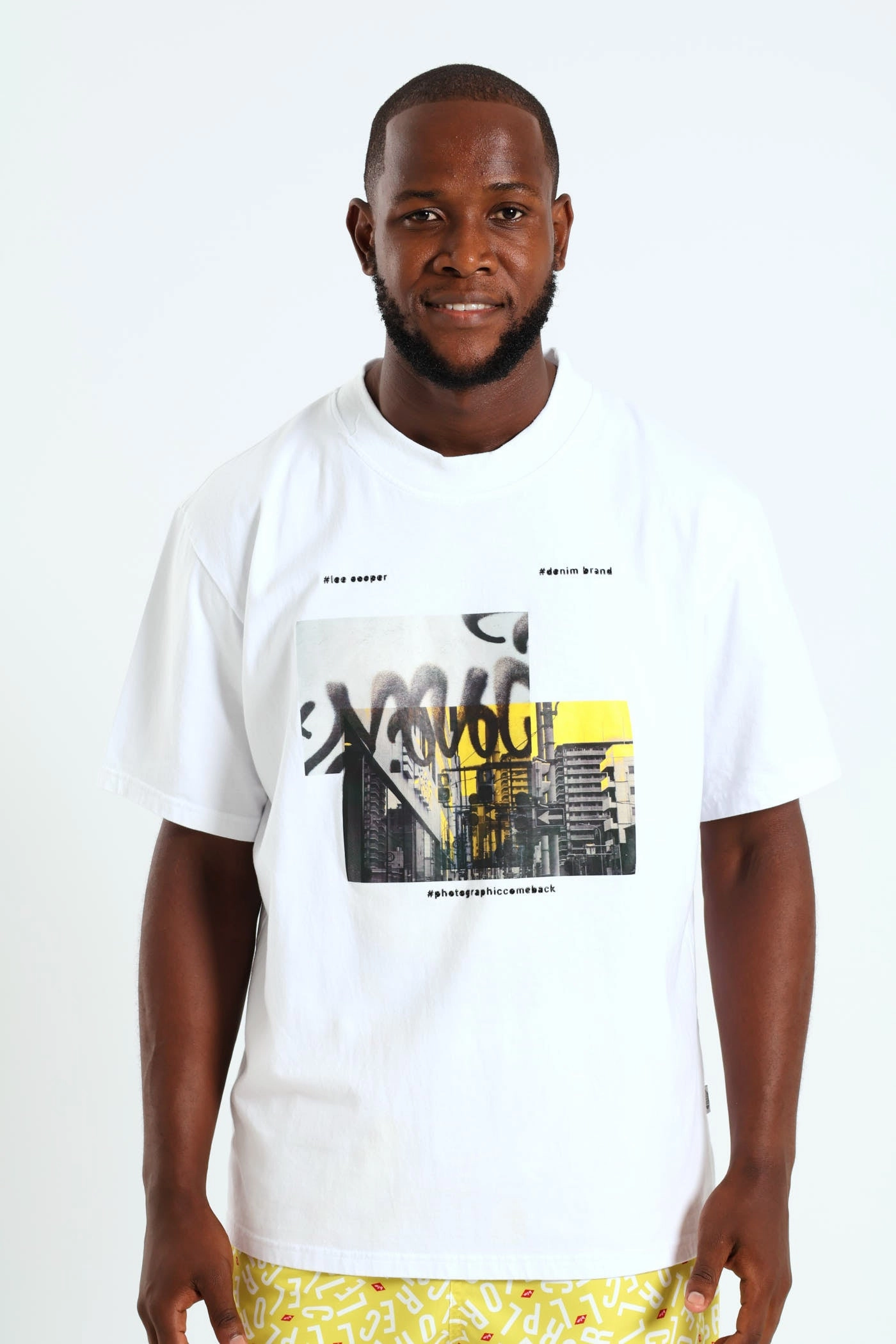 Multi Directional Stretch Nick Tee - White