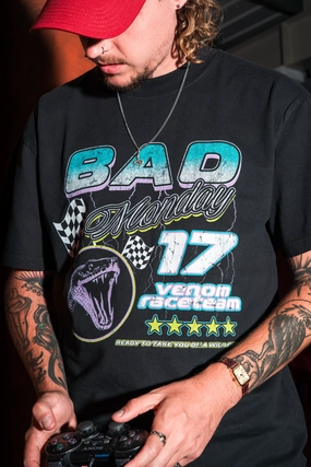 Easy Fit Snag Proof Weave Venom  Heavy Tee / Faded Black