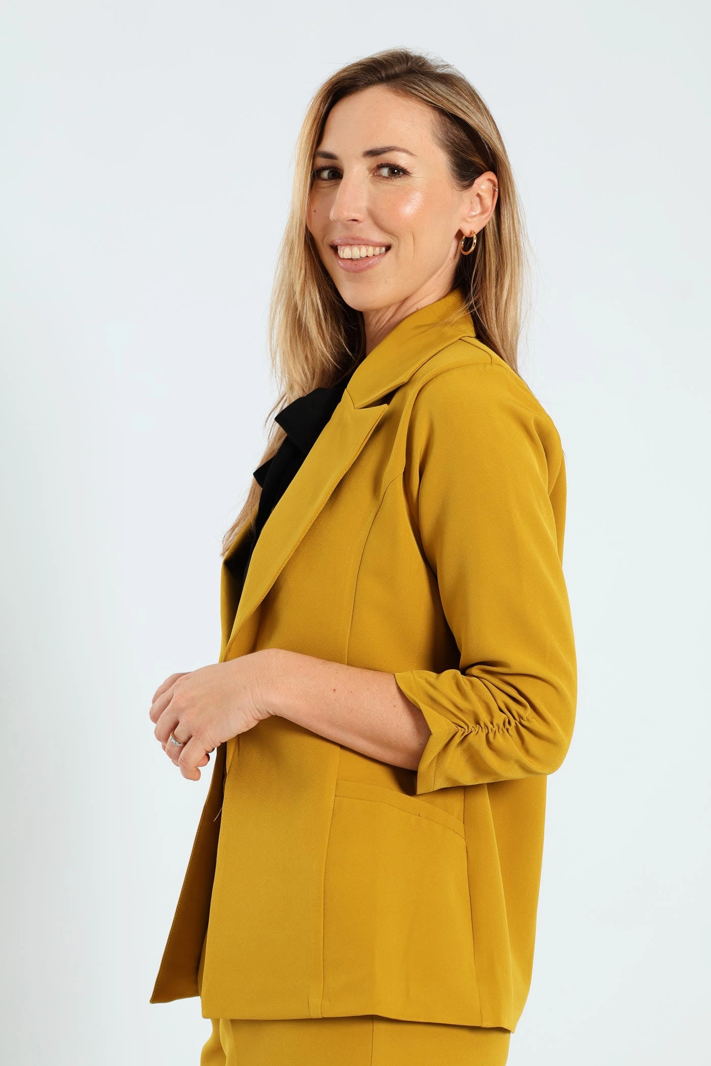 Notch Collar Gauged Sleeve Blazer - Mustard Soft Interior Coating