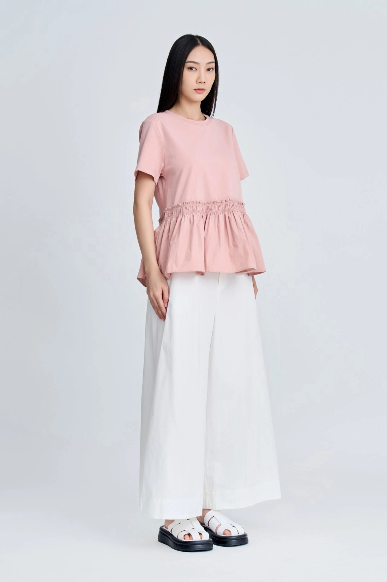 Ruffle Hem Tee [AT] Classic Crew Neck