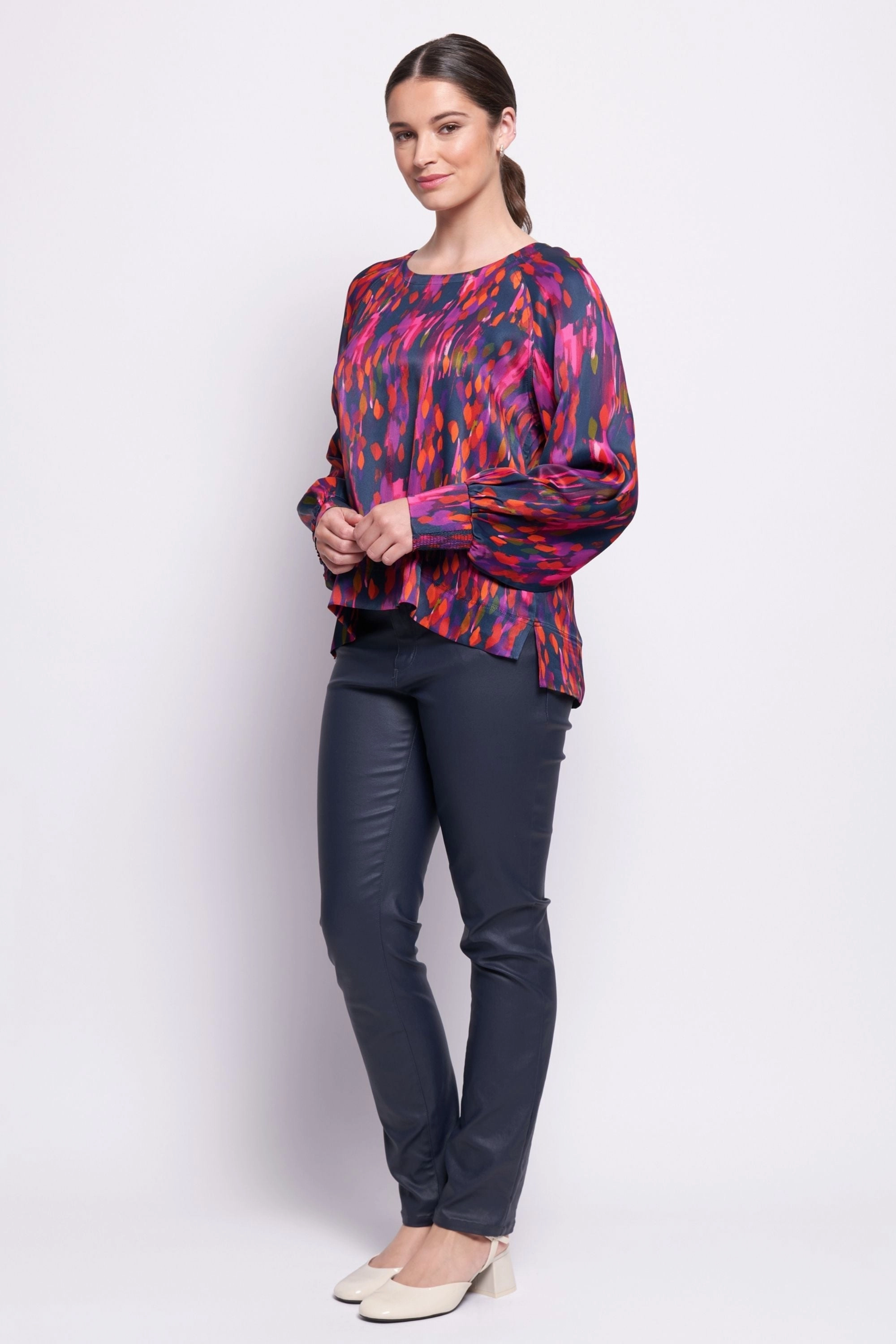 Casual Style Heat Reflective Tech OVATION BLOUSE - FO8104