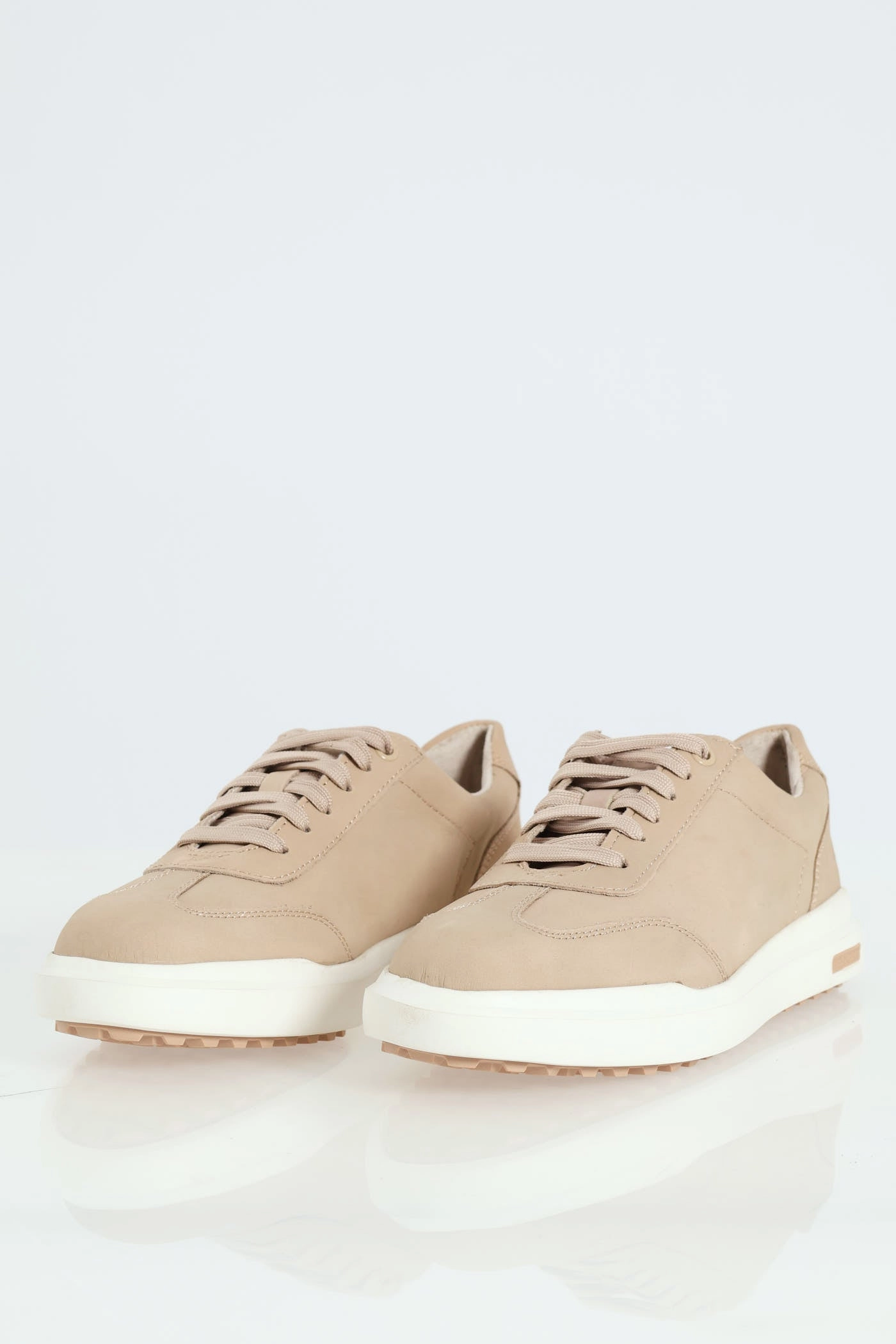 Panelled T-Toe Lace Up Sneaker - Sand Impact Dispersing Structure
