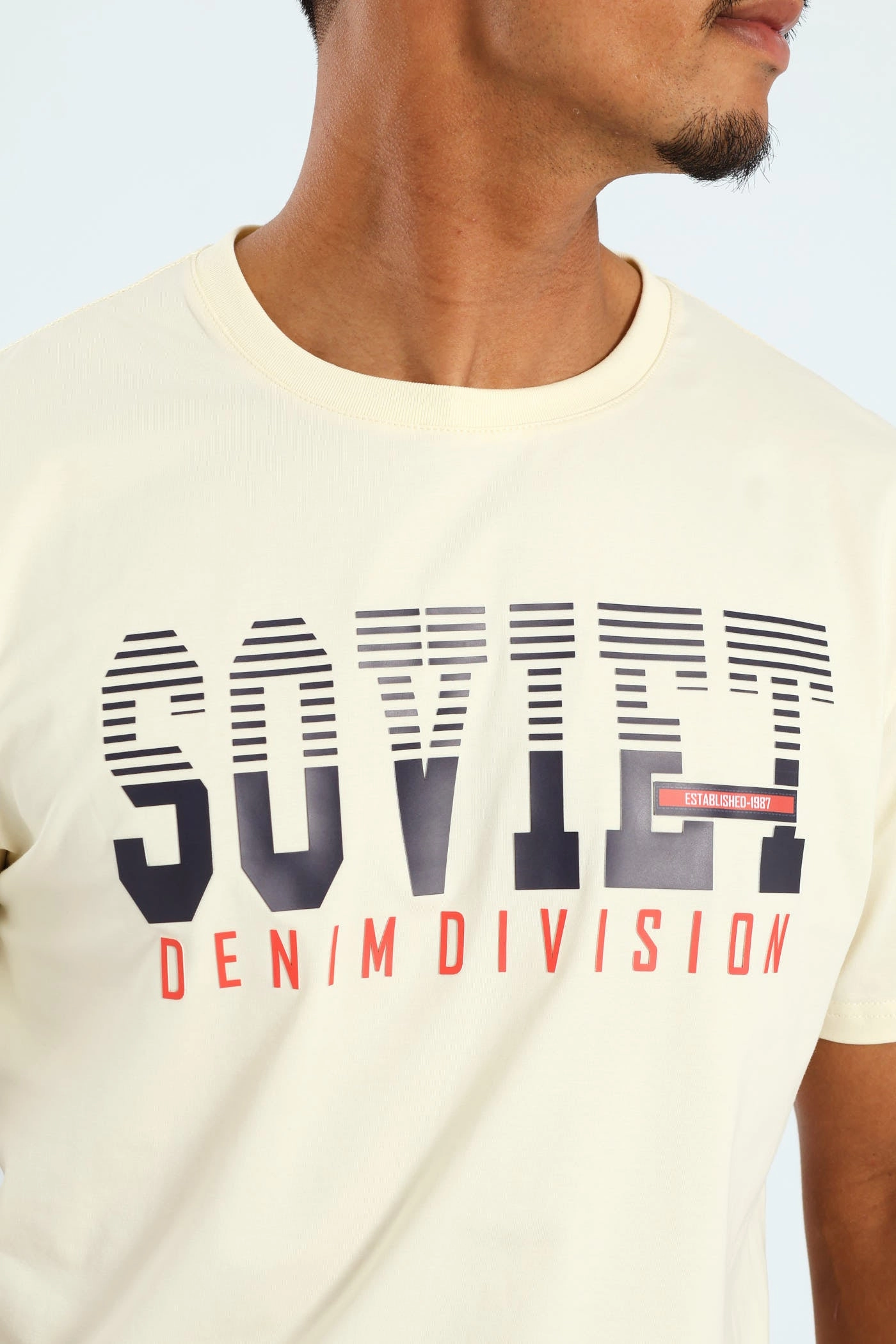 Paxton Tee - Ecru Everyday Fashion Look