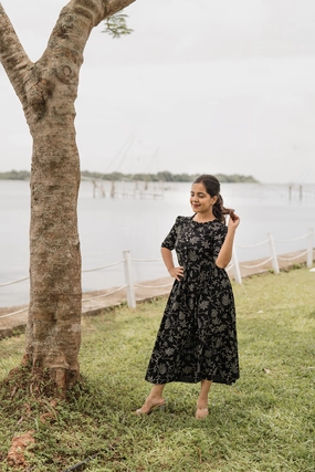 Casual Style Regal Black with Molten Vines floral Printed Maternity and Feeding Viscose Dress