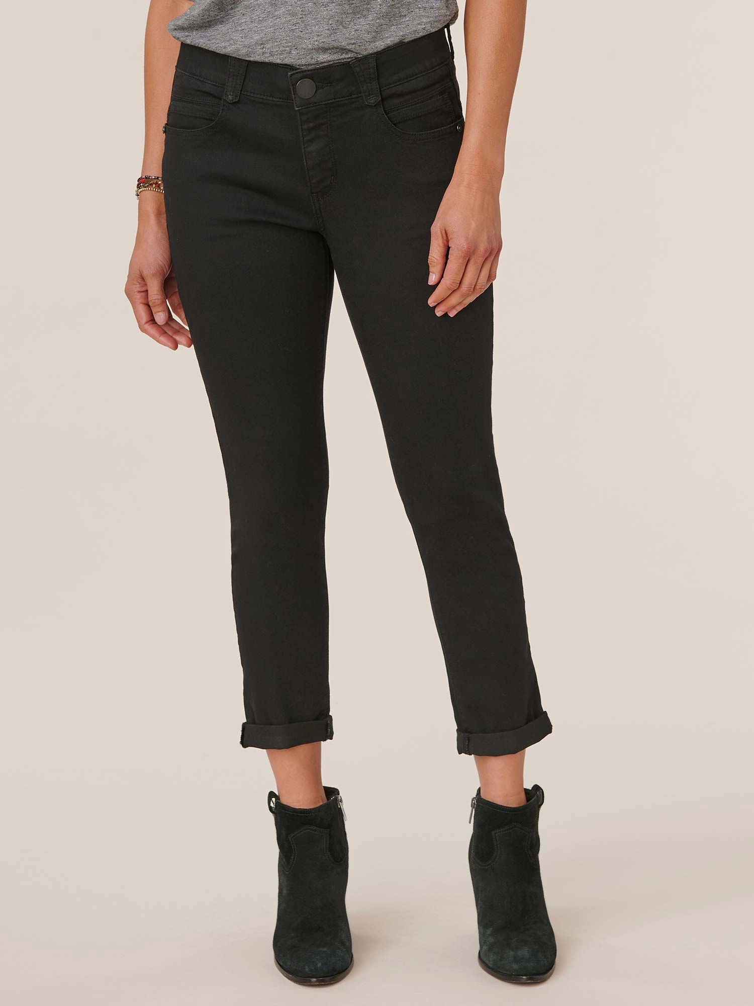 Simple Match "Ab"solution? Black Denim Petite Ankle Skimmer