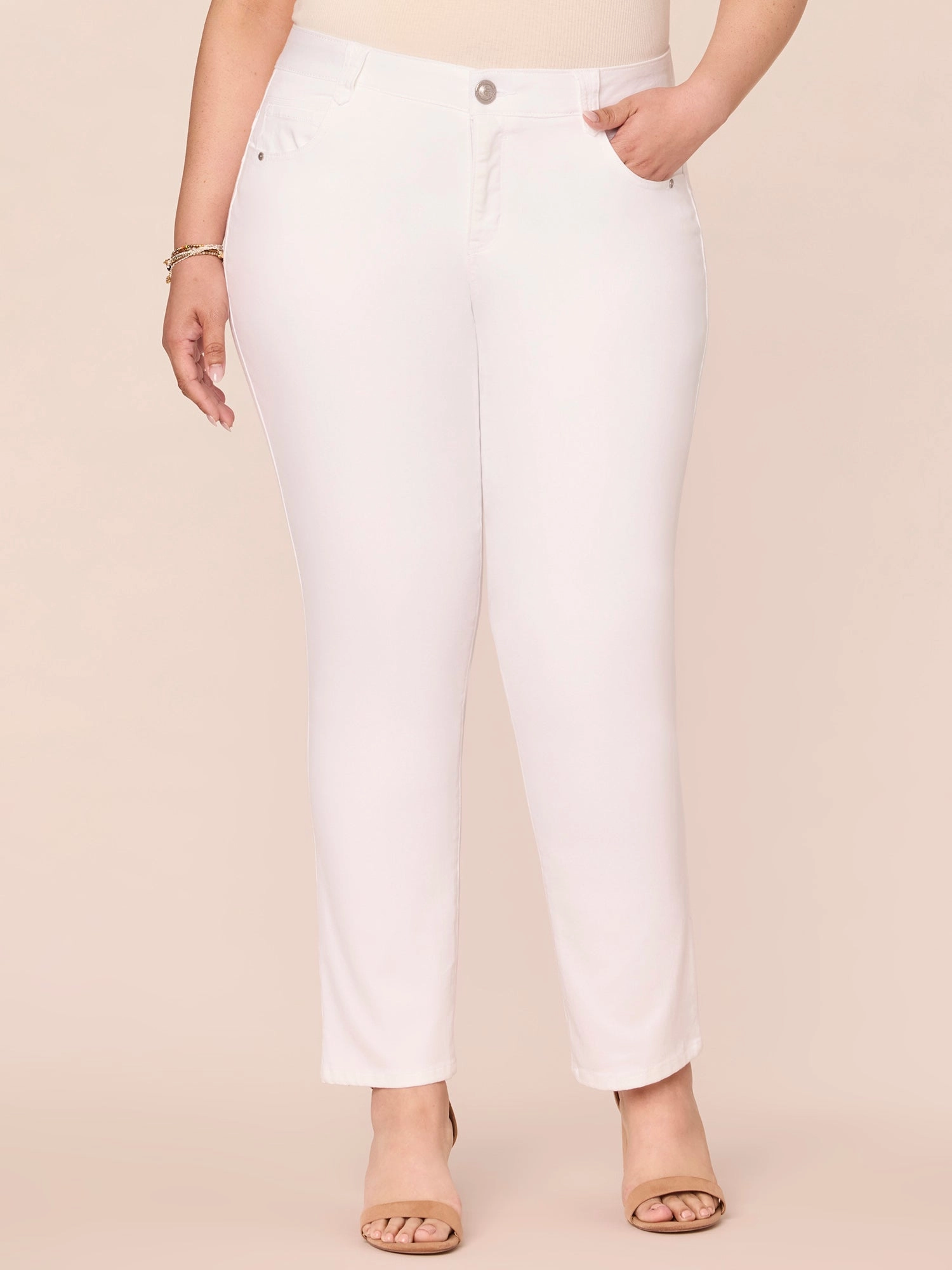 Relaxed Cut Night Out Neutral Textured "Ab"solution? Optic White Plus Straight Leg Jeans