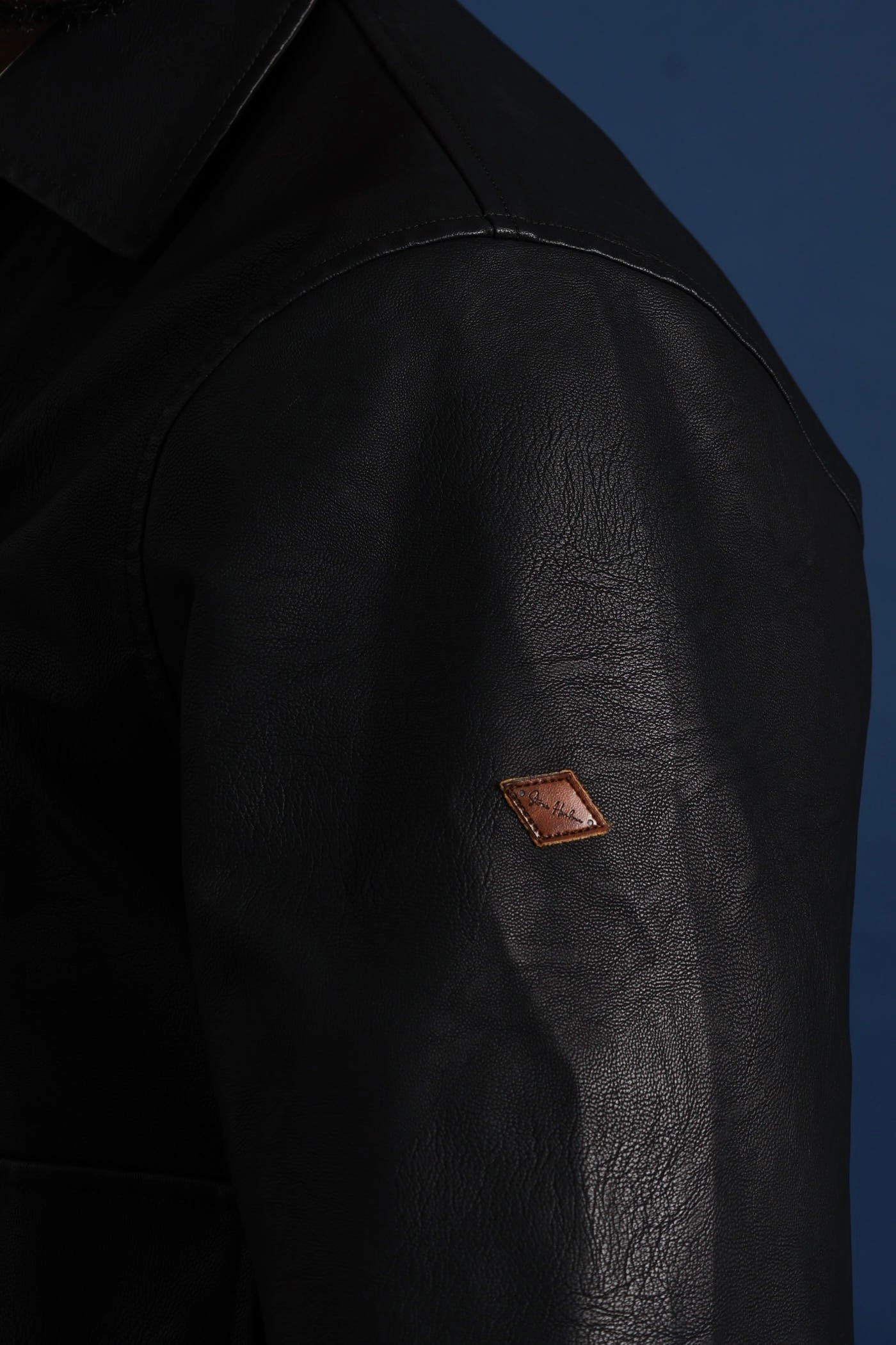 Chill Day Layer Fashion Use PU Zip Through Bomber - Black