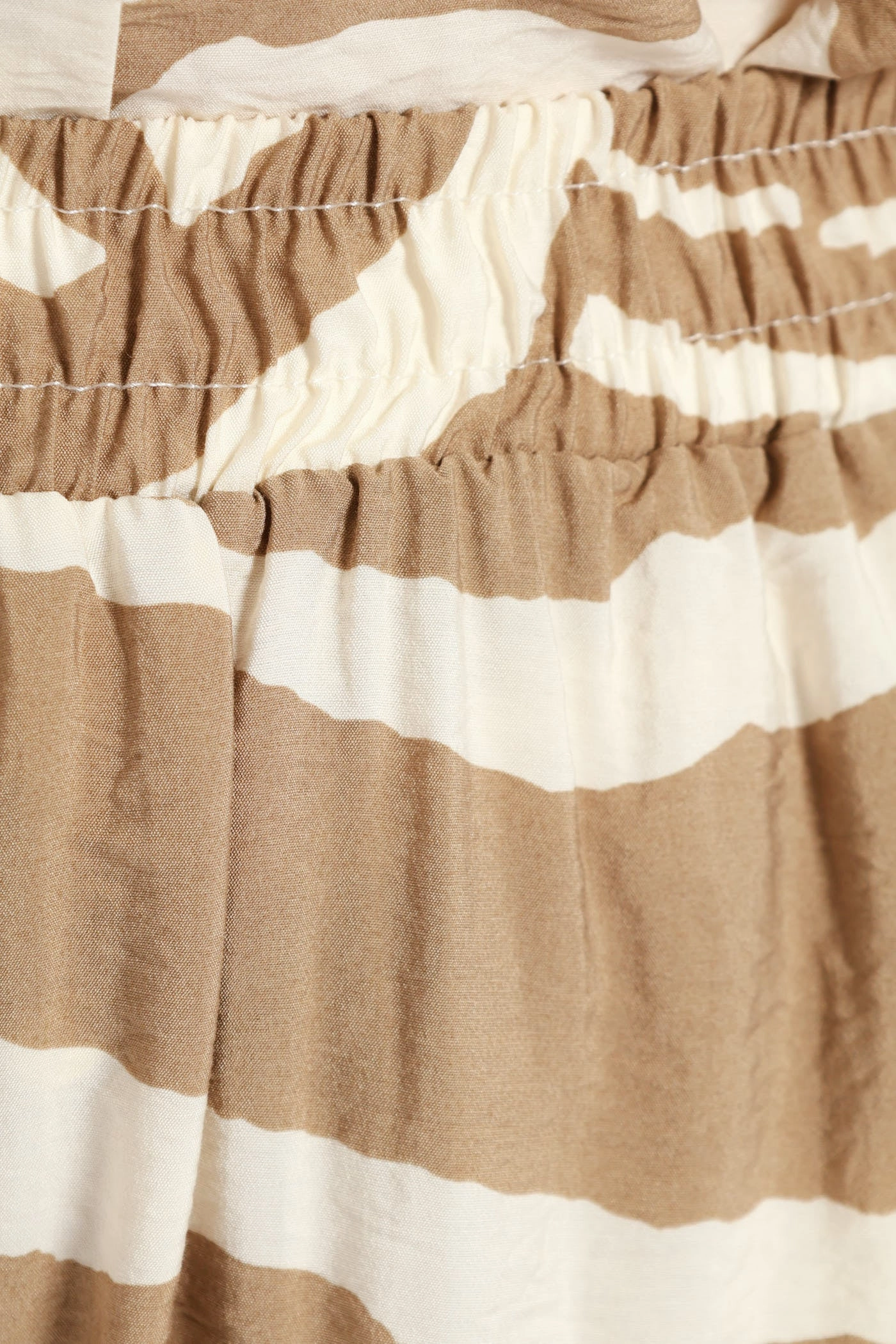 Pull-On Wide Leg Zebra Culotte Pants - White/Beige Perfect Fit