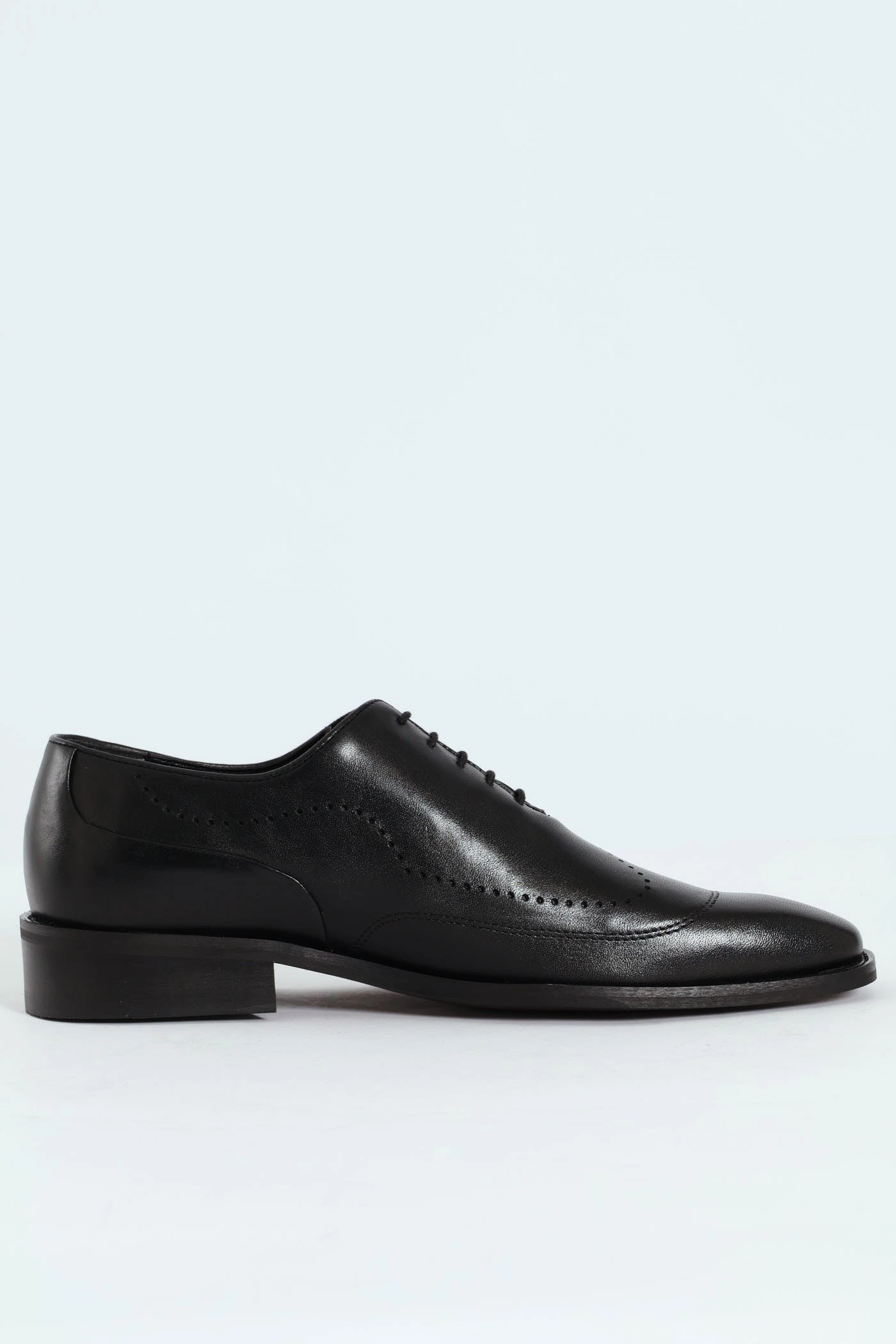Classic Feel Punched Detail Oxford Shoe - Black