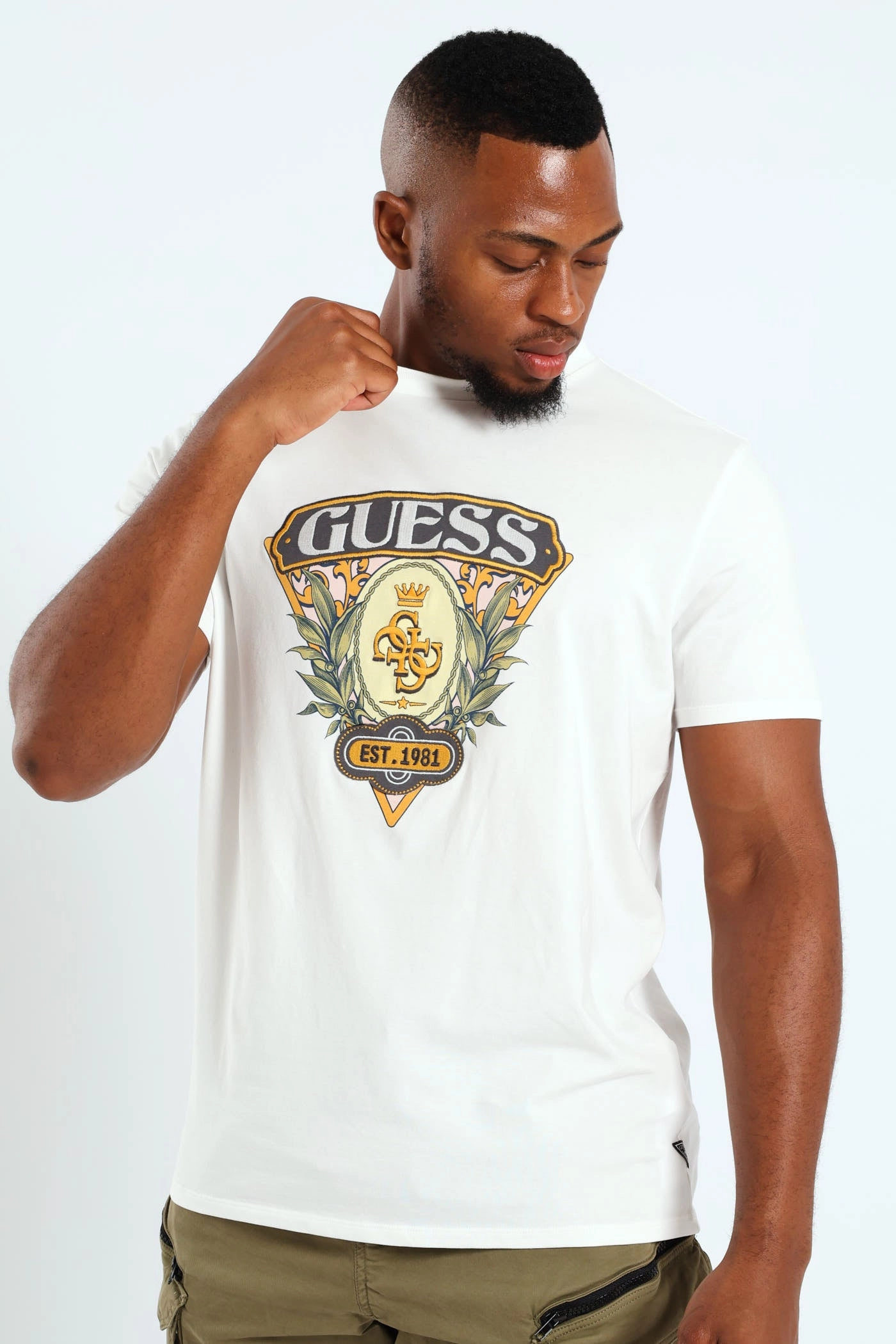 StretchFabric Quatro Crest Logo Tee - Off White