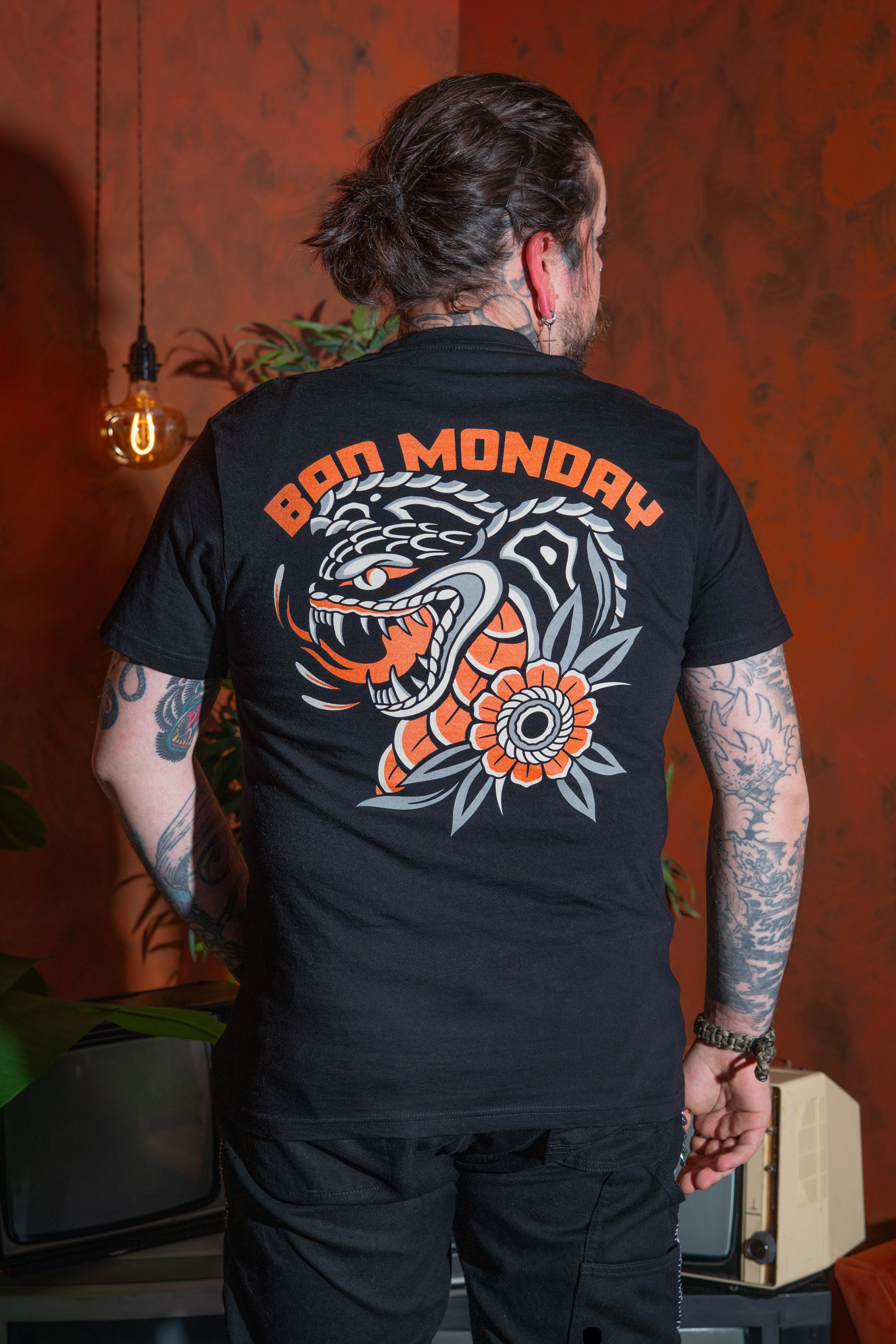 Layered Hemline Sustainable Cotton Throwback Snake Tee