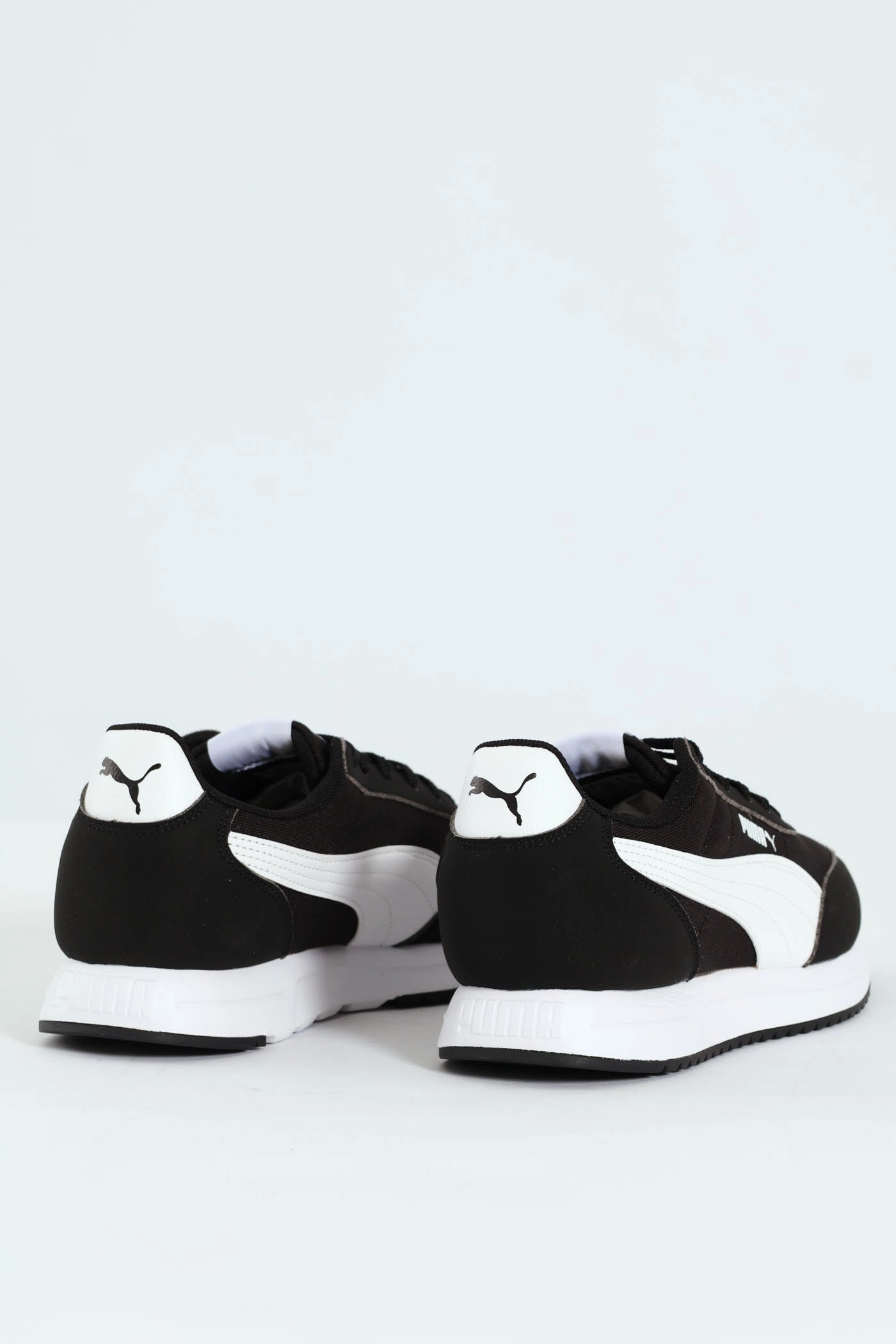 R78 Lightwind Sneaker - Black/White Motion Vibe Easy Motion