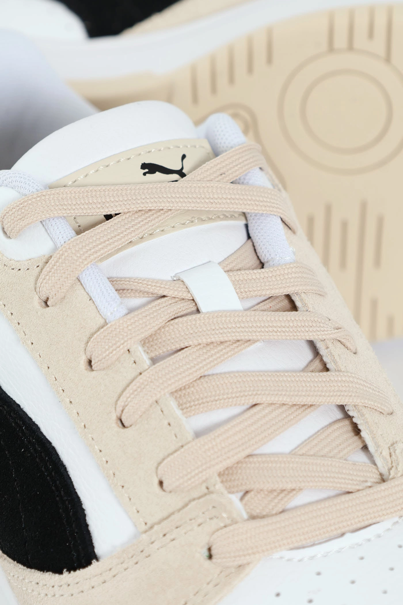 Comfort Tongue Tennis Sneakers Rebound V6 Low Sd Court Sneaker - Stone