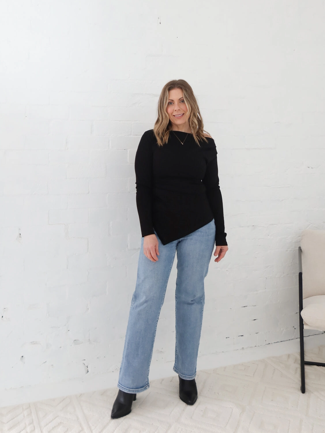 Lobby Reid Top - Black