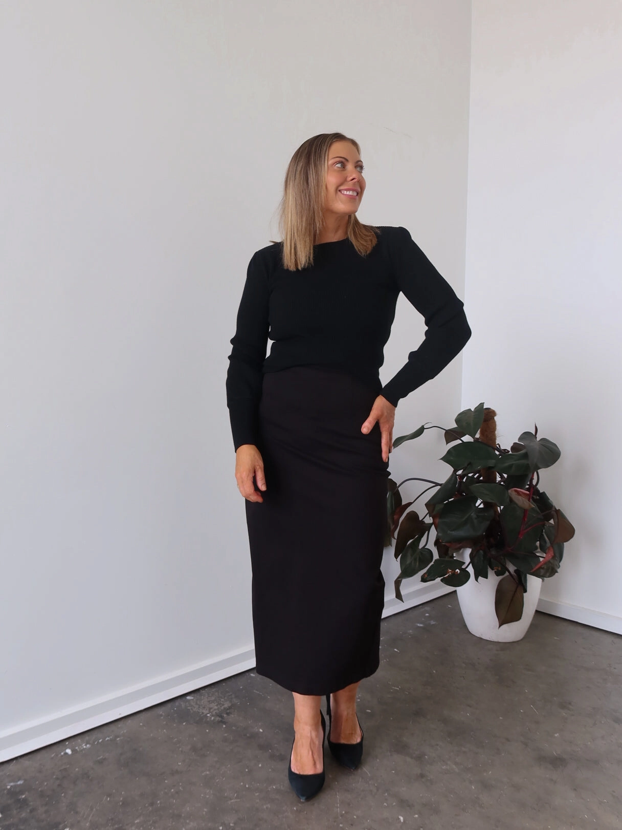 high contrast Thermoregulating Fabric Bronte Skirt