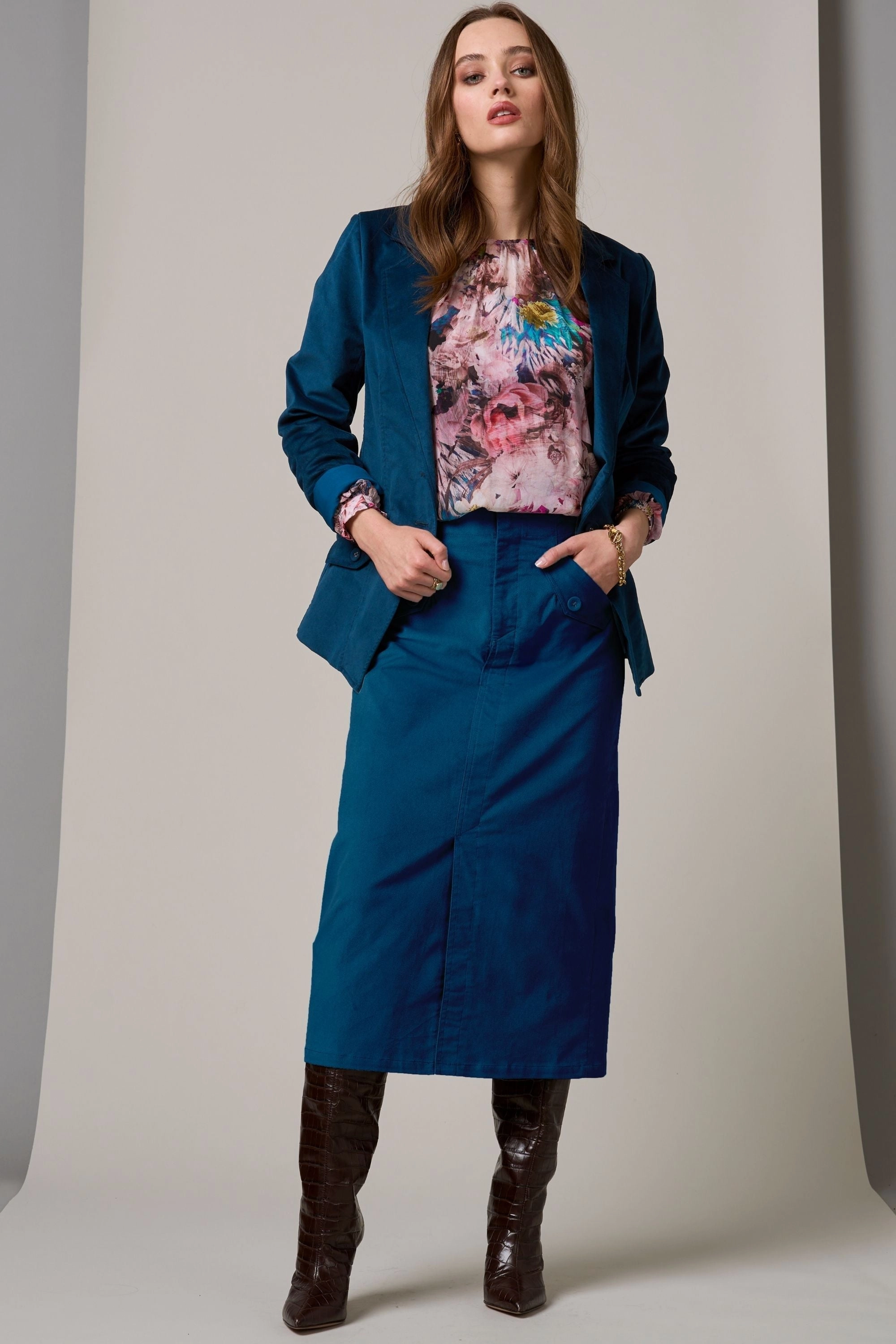 Gentle Vibe Outfit Display PRUDENCE SKIRT - LS2973