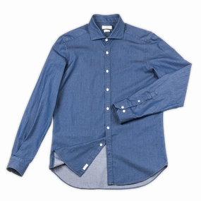 Wrinkle Resistant Ethically Sourced Material Clodoveu Soft Light Denim Shirt (ocean blue)