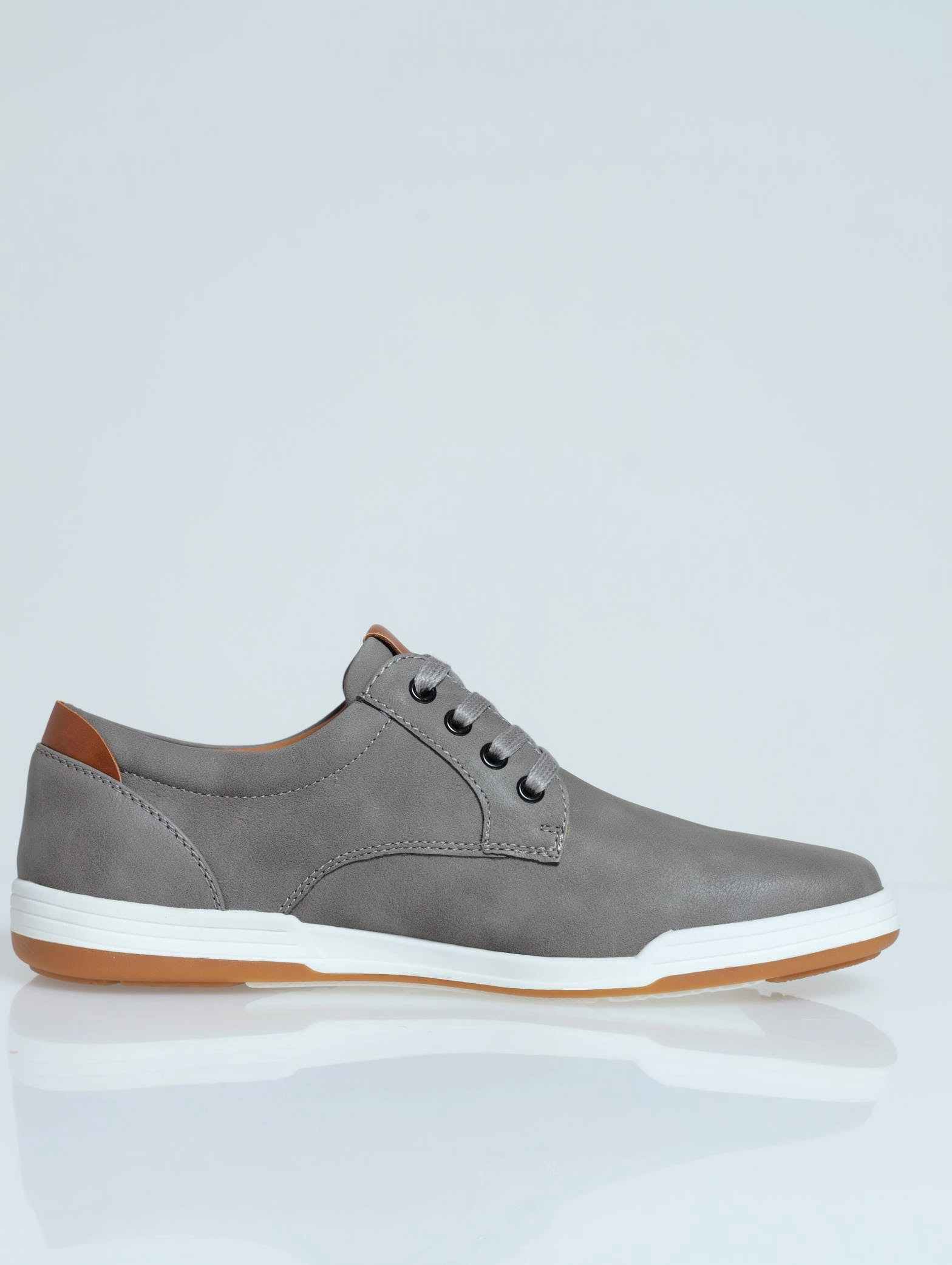 Performance Oriented No Effort Tureaux Lace Up Sneaker - Grey
