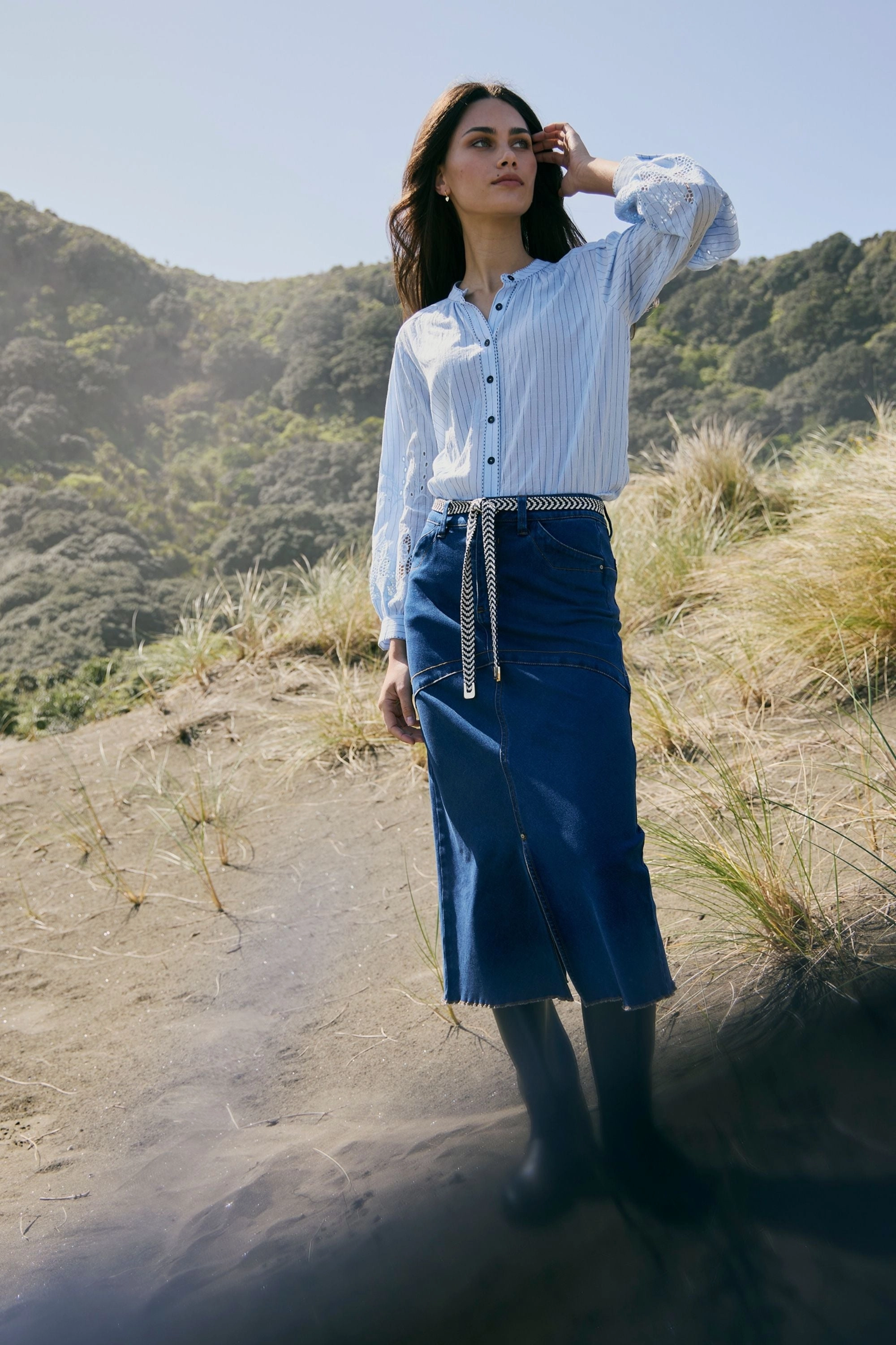 RHODE SKIRT - LA3634A urban scene Wedding guest