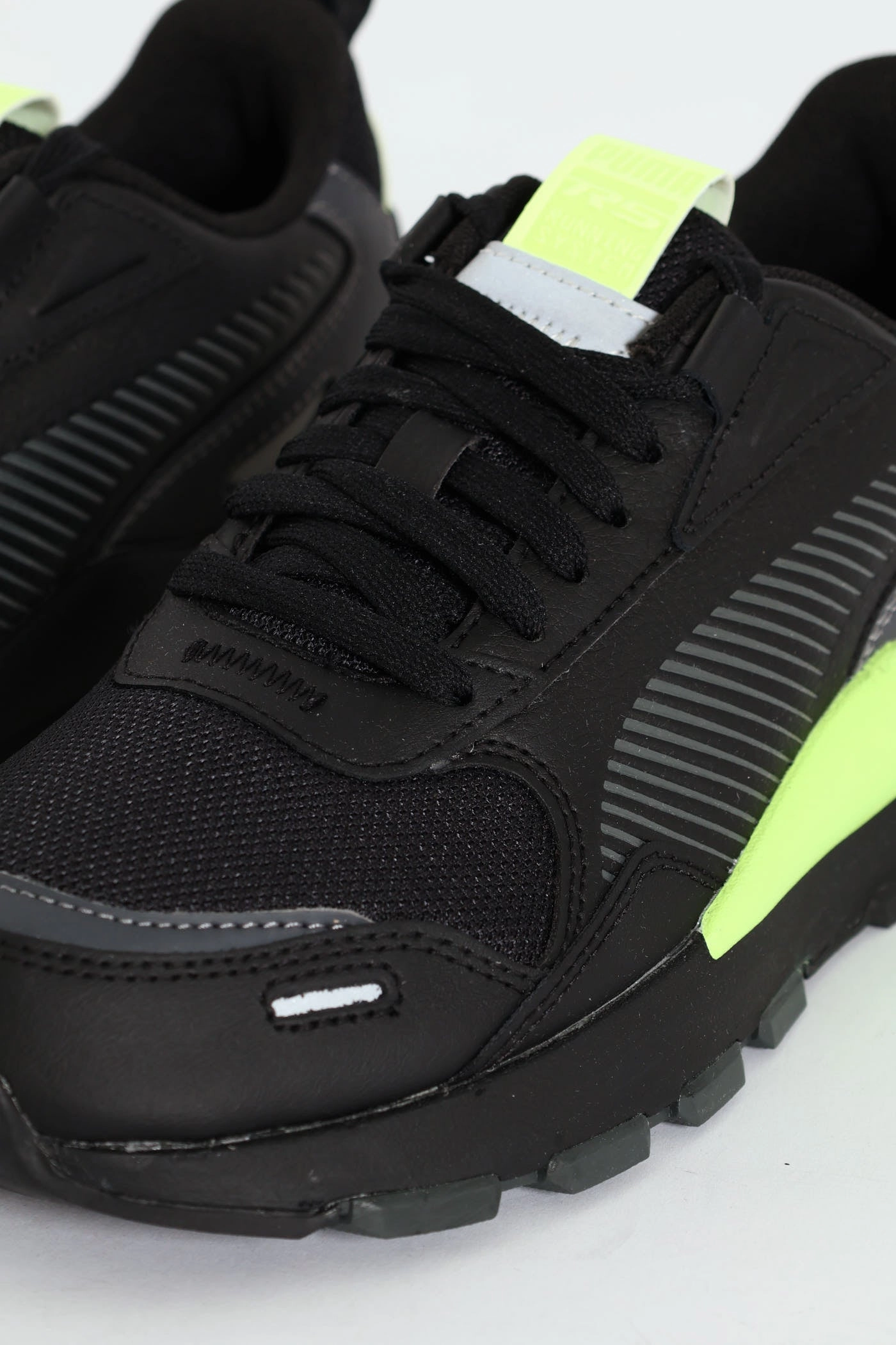 RS 3.0 Synth Pop Sneaker - Black Elastic Sides