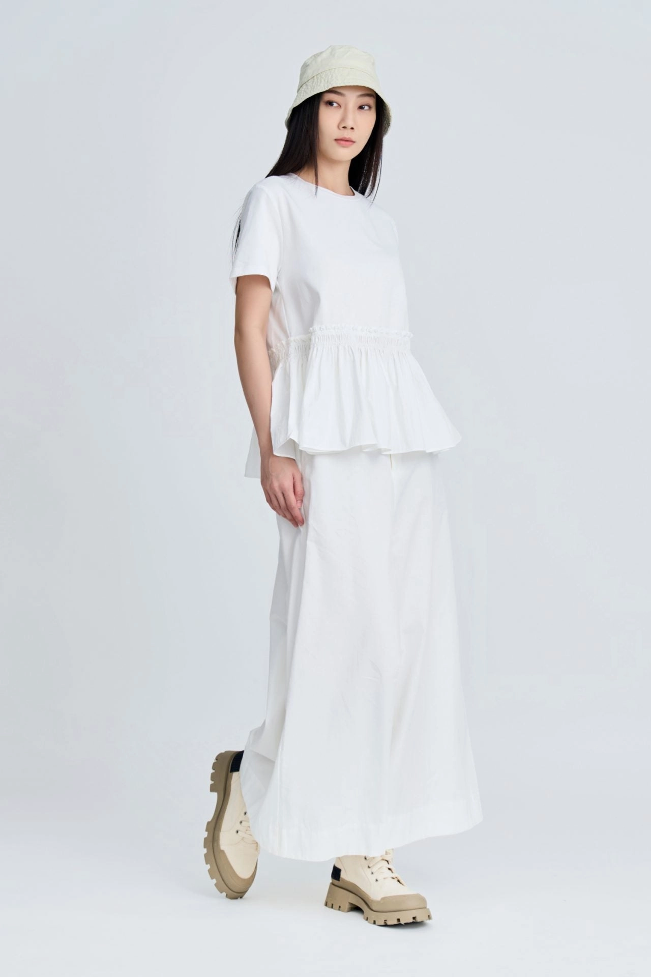 Ruffle Hem Tee [AT] Urban Streetwear