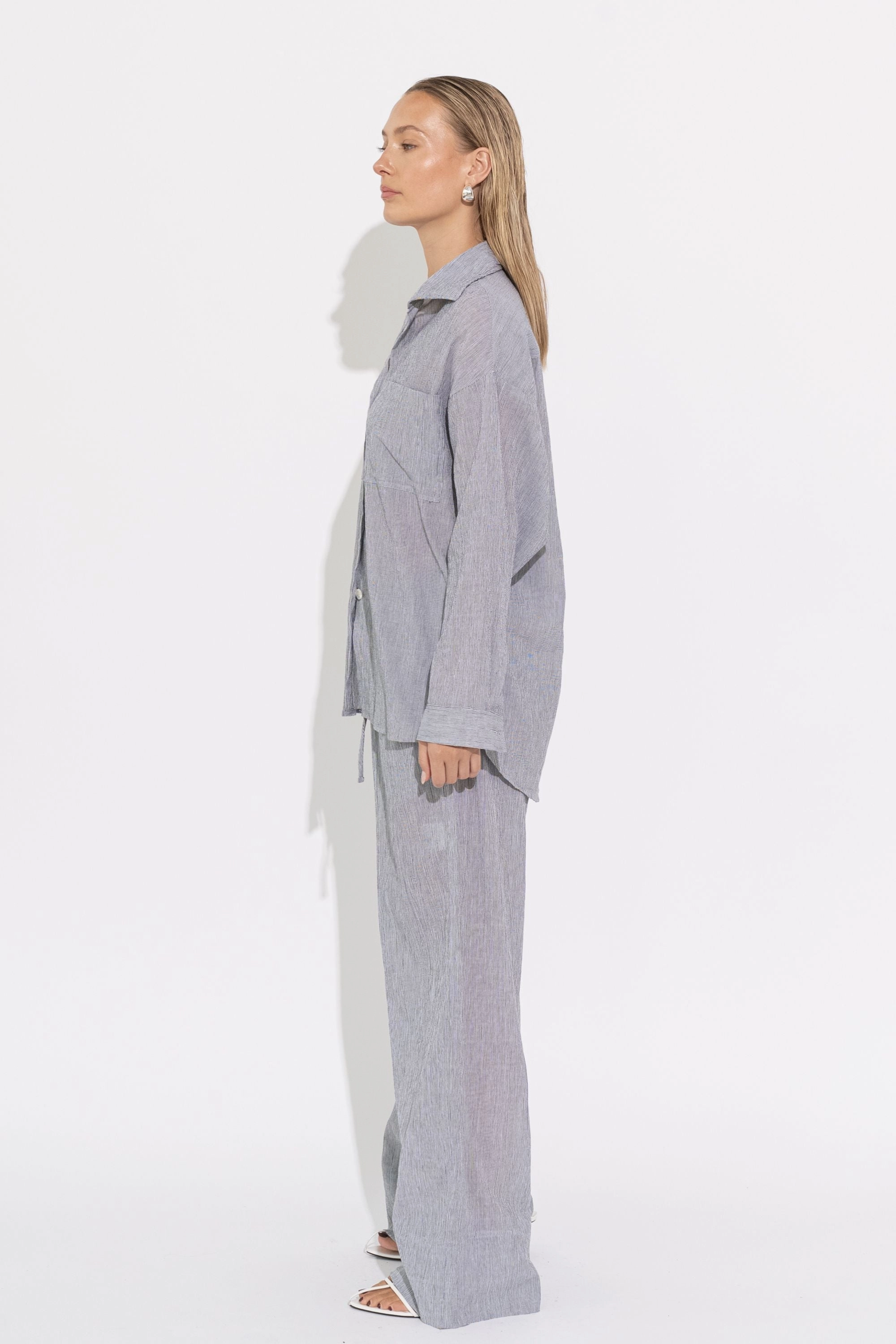 Lightweight Material decorative element SABI SHIRT - SF-W25-TP002-KUR/BUT