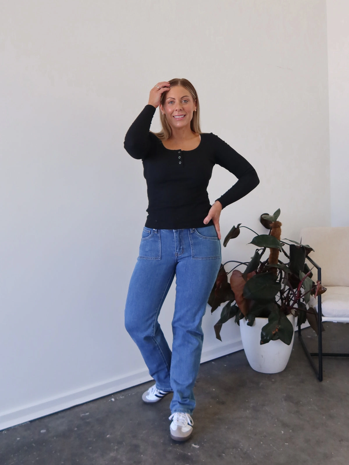 Glossy Look Machine Washable Construction Prudence Top - Black