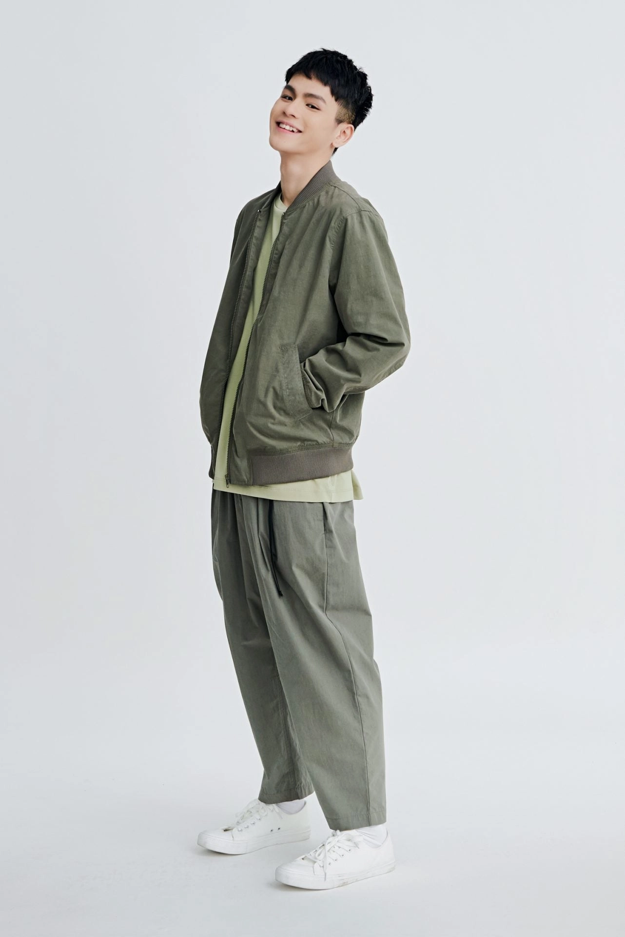 DurableOuterShell Soft Fleece Interior "Restyle Trait" Signature Casual Bomber Jacket [AT]