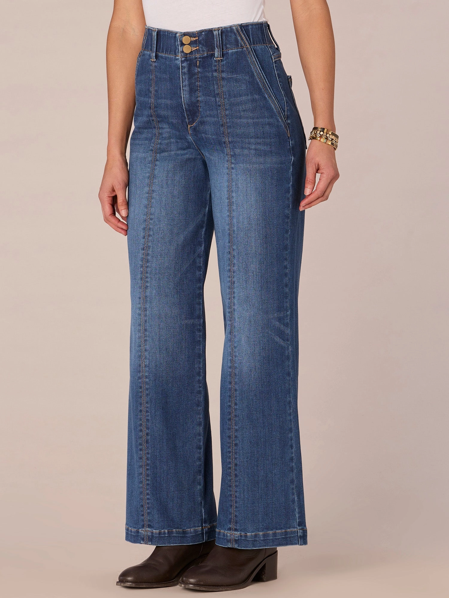 Modern Minimalist Stretch "Ab"solution Skyrise Petite Wide Leg Jeans with Center Front Seam