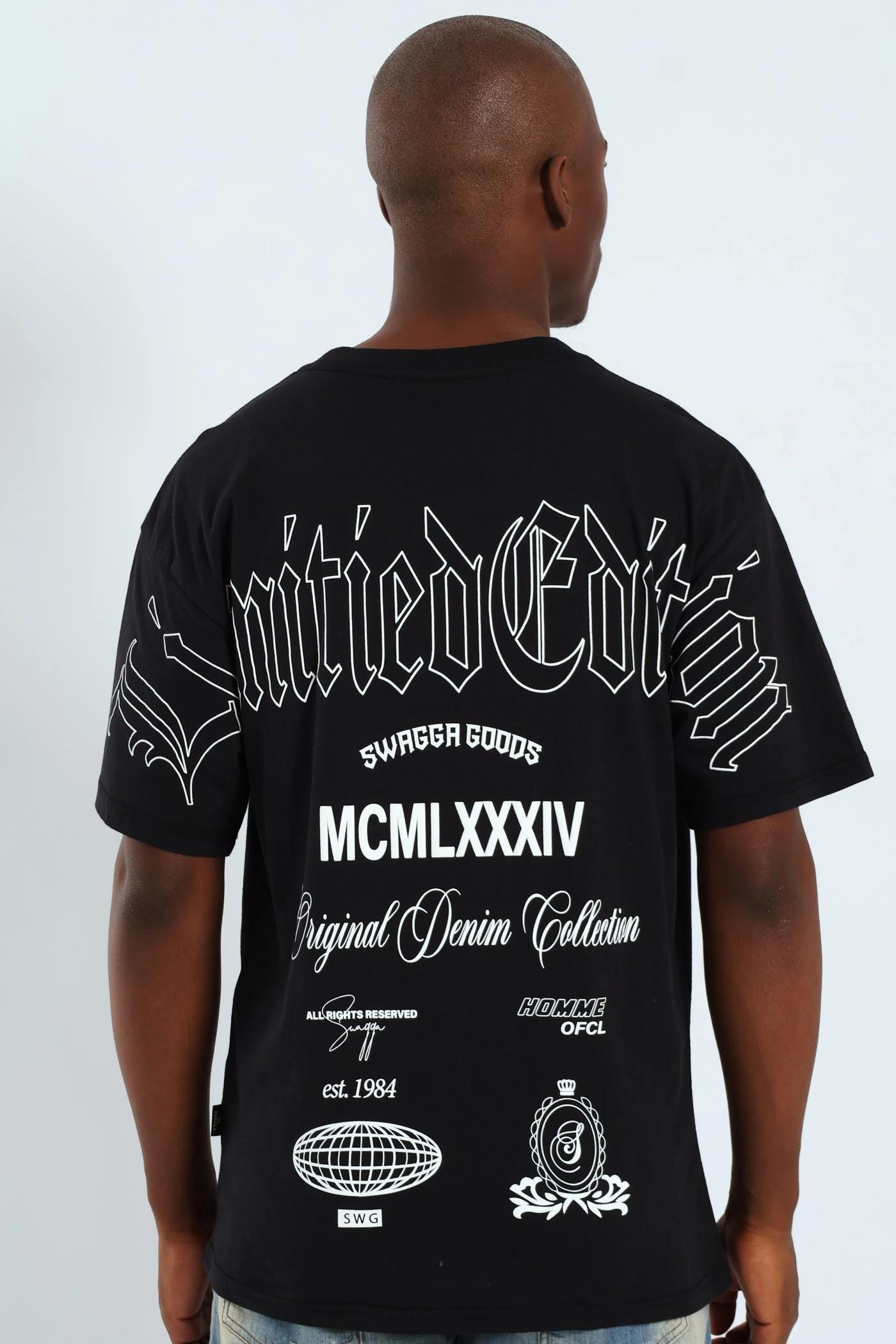 slim fit Short Sleeve Back Print Tee - Black