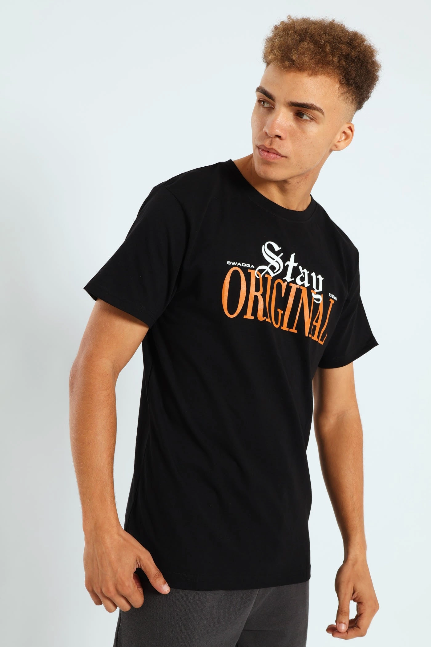 Colorfast Dye Short Sleeve Basic Print Tee - Black