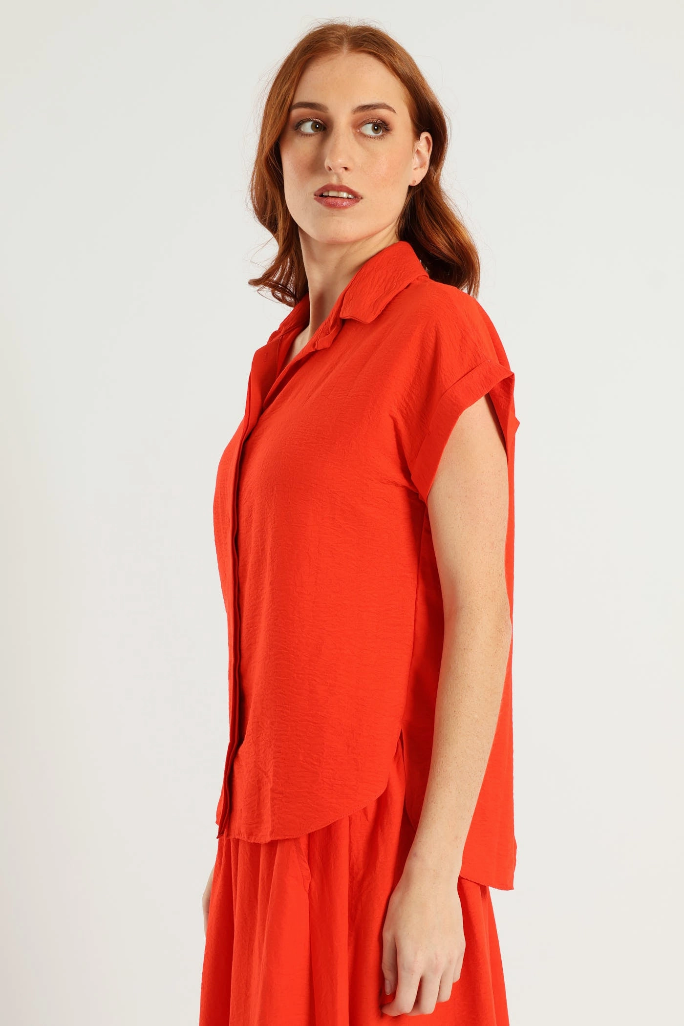 Short Sleeve Easy Wearing Shirt - Vermilion Simple Shirt