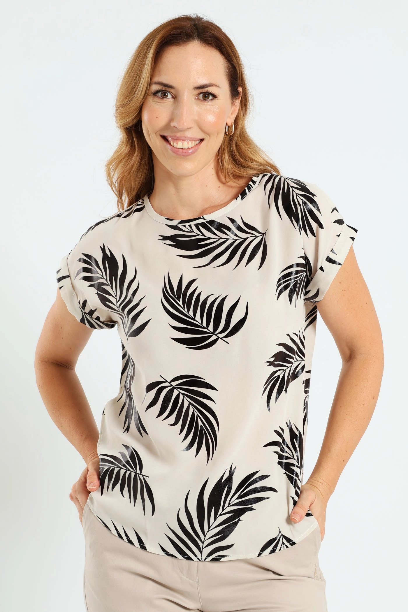 Short Sleeve Formal Tee - Black/Cream Summer Sweater