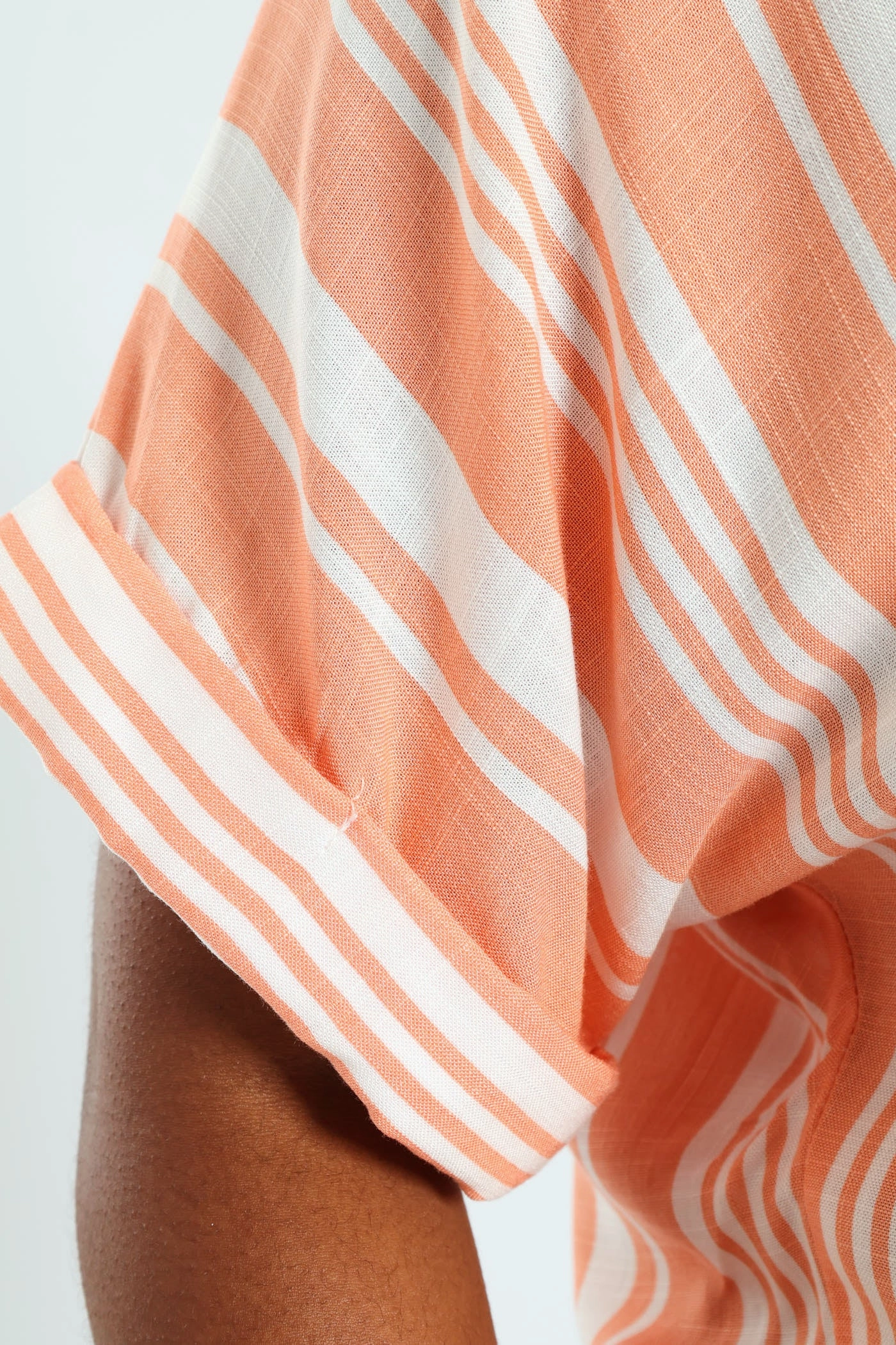 NonRestrictive Cut Short Sleeve Stripe Easywearing Shirt - Coral