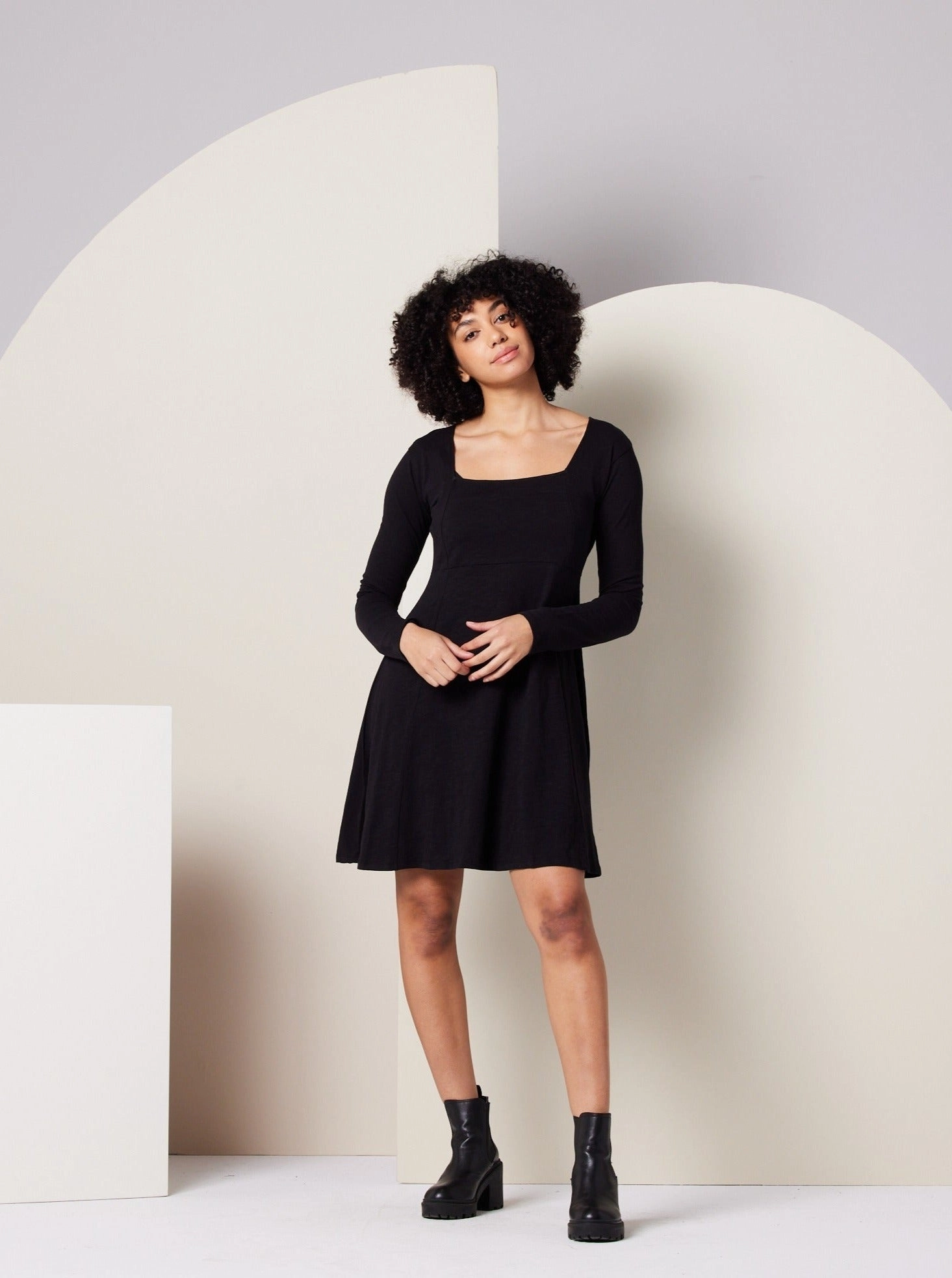 Sonnet Dress - Black Stay Cool