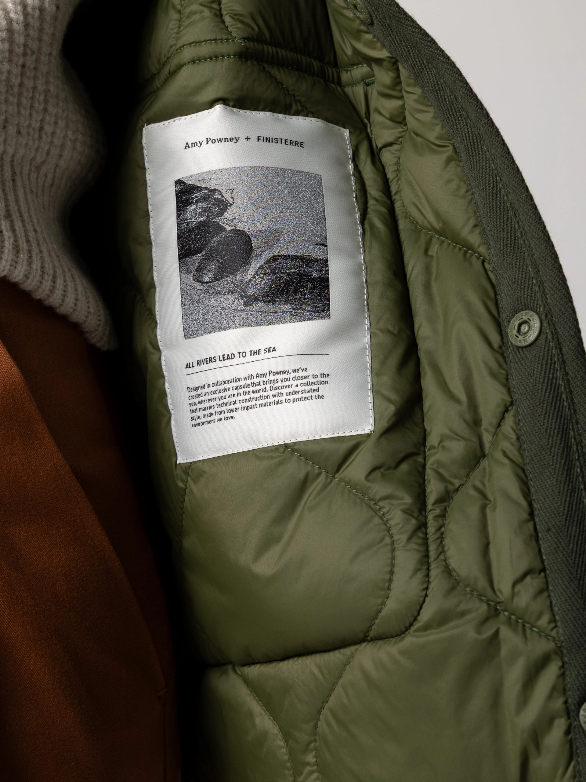 Amy Powney   Finisterre Women's Oversized Quilted Jacket Packable design Double Buttons