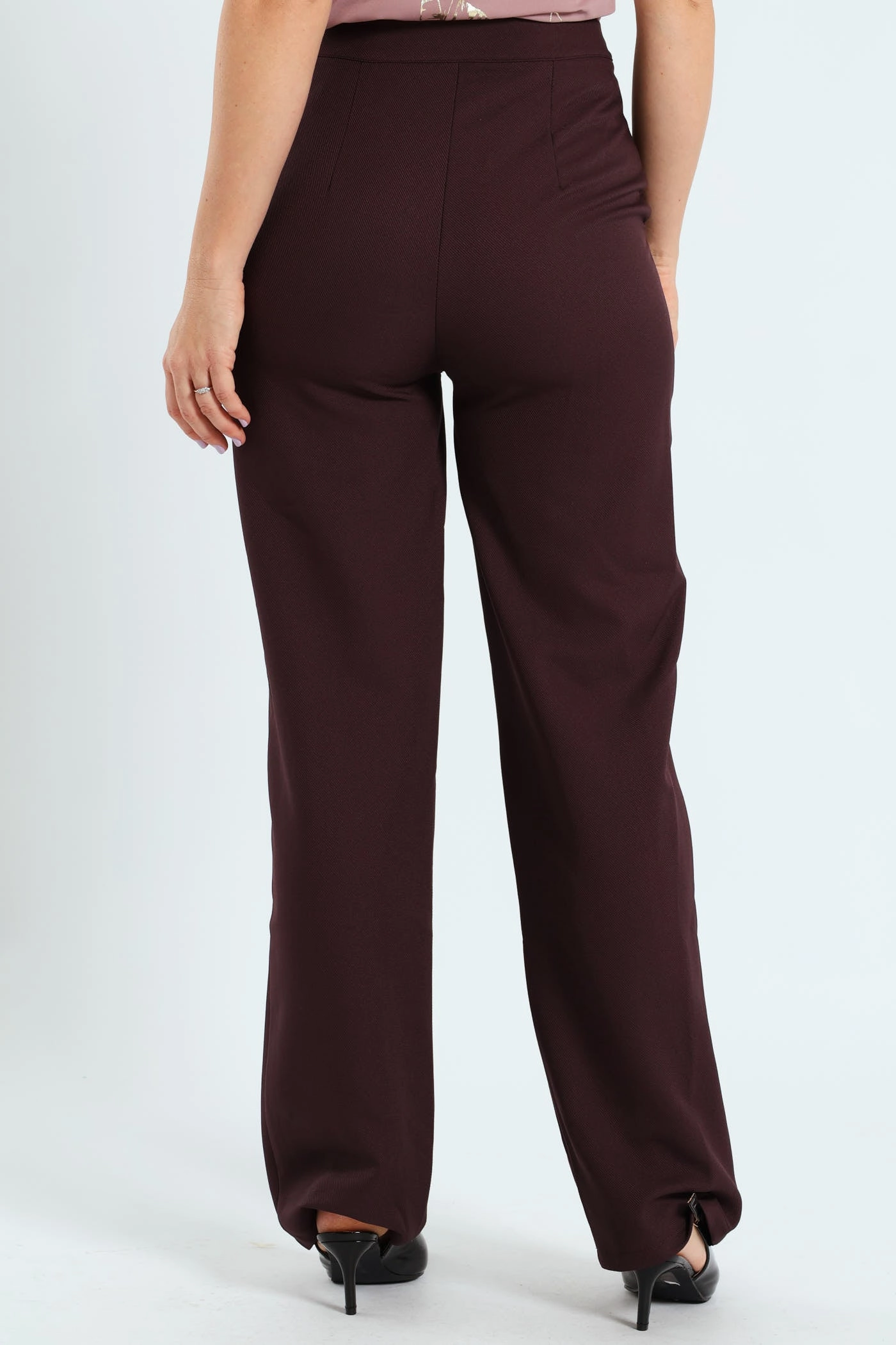 ExpandableSidePanels Pin Tuck Twill Straight Leg Pants - Bitter Chocolate