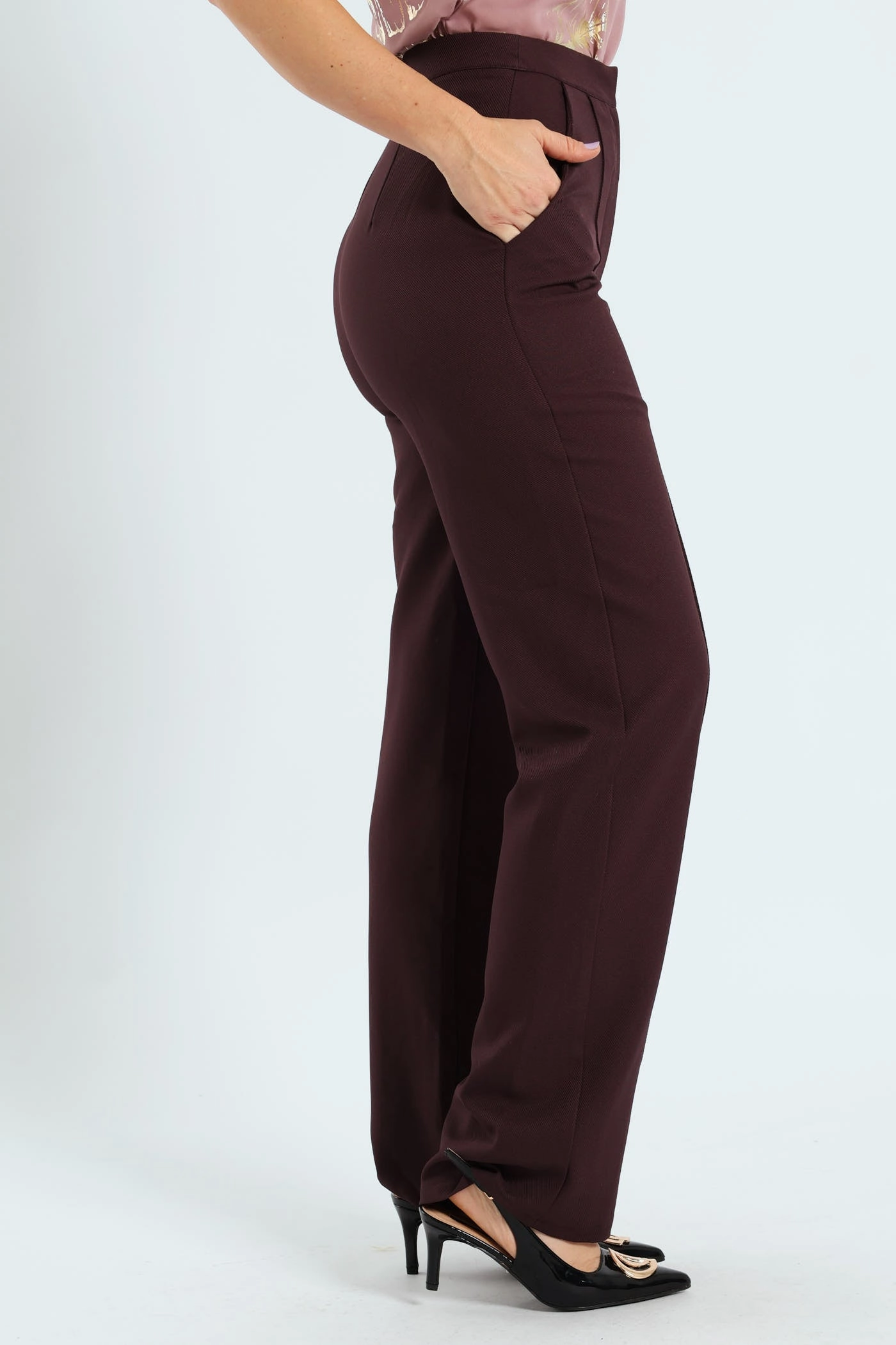 Pin Tuck Twill Straight Leg Pants - Bitter Chocolate EcoFriendlyMaterials