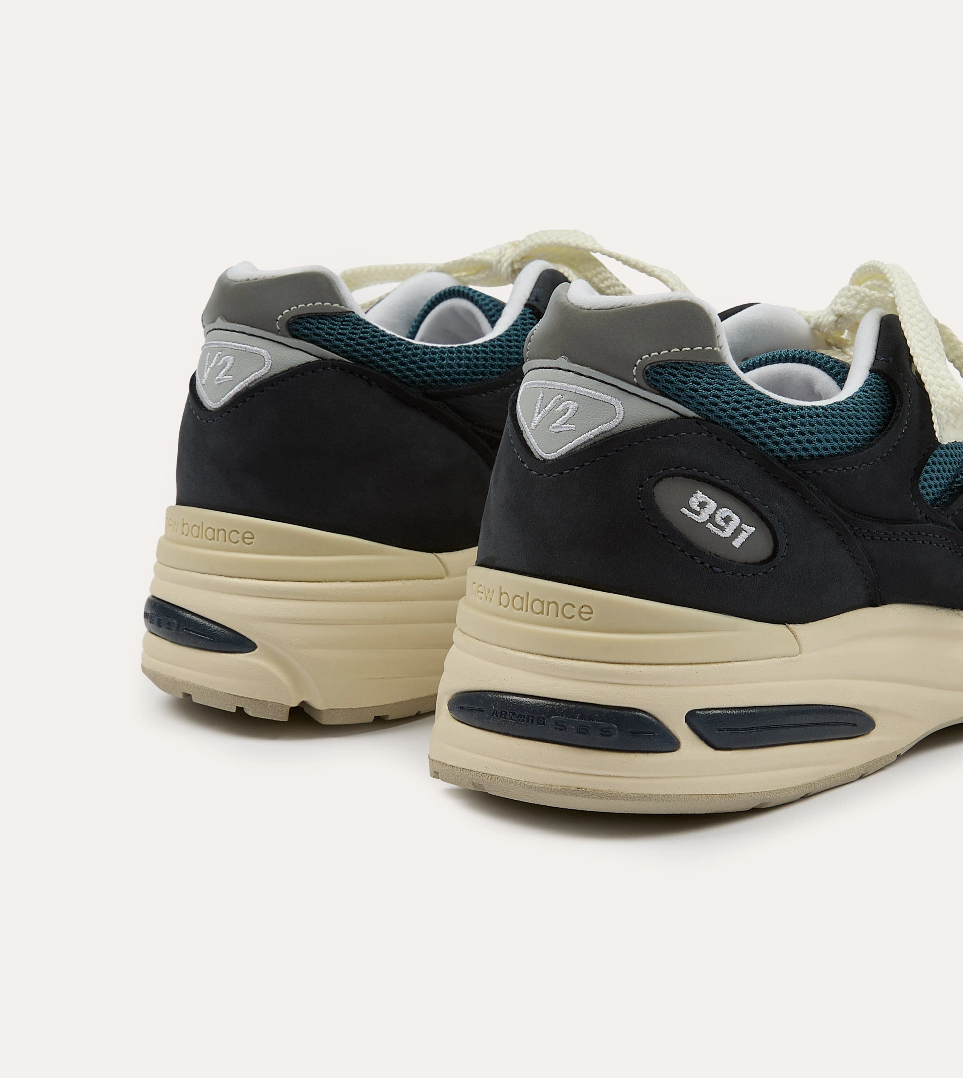 New Balance Navy 'Vintage Sport' Made in UK 991v2 Trainers Daytime running comfort Anatomical Arch Support