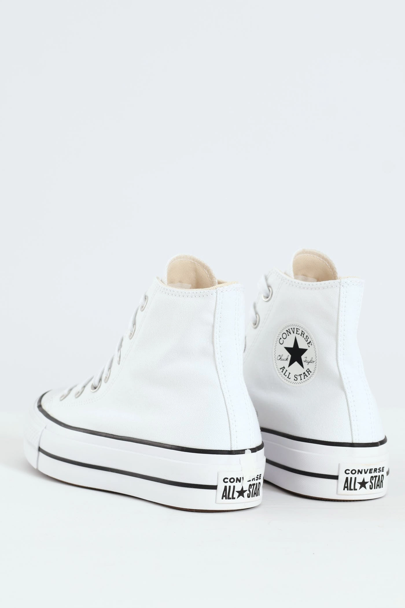 Compact Fit Chuck Taylor All Star Platform Canvas Sneaker - White
