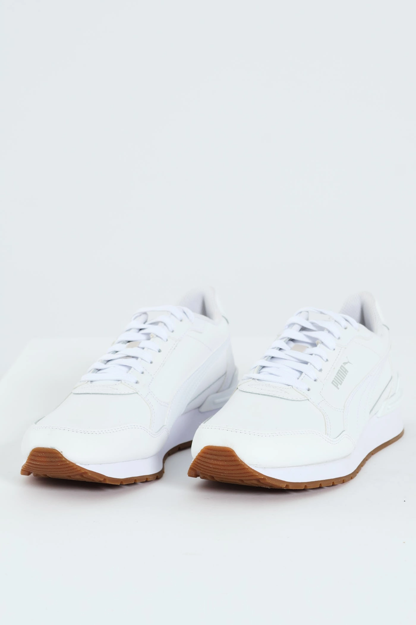 Light Arch Long Day Street Runner V4 L Retro Sneaker - White