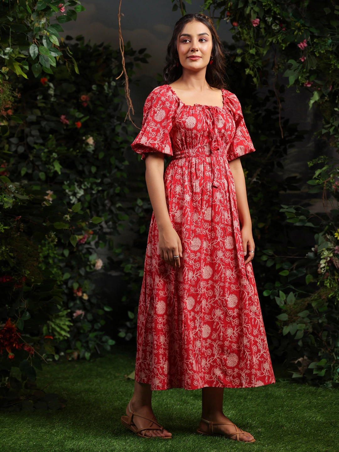 Women's Red long Cotton dress with balloon sleeves Refined Presence Light and breezy summer dress